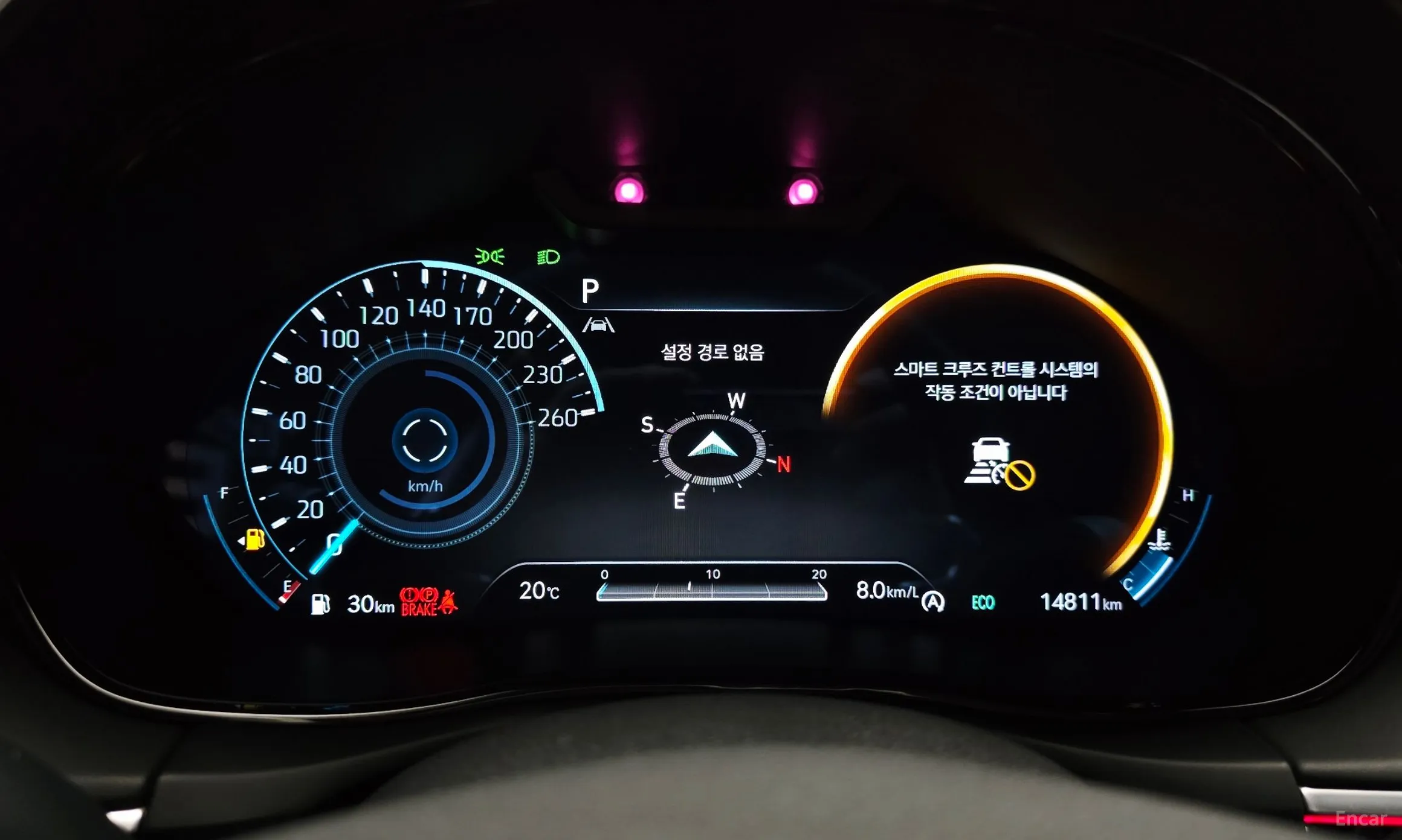 Genesis GV70 превью 8