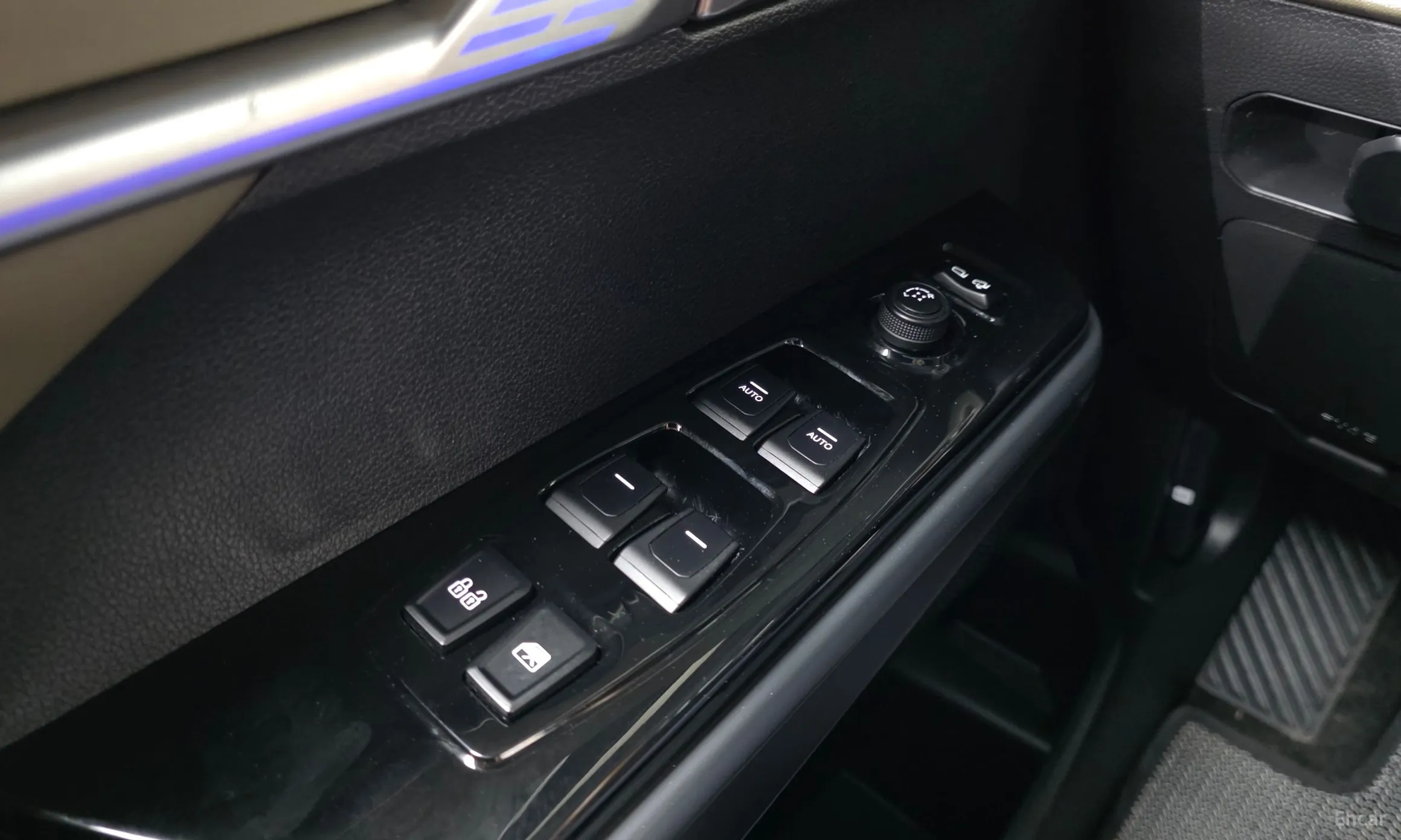 KG Mobility (SsangYong) Torres превью 13