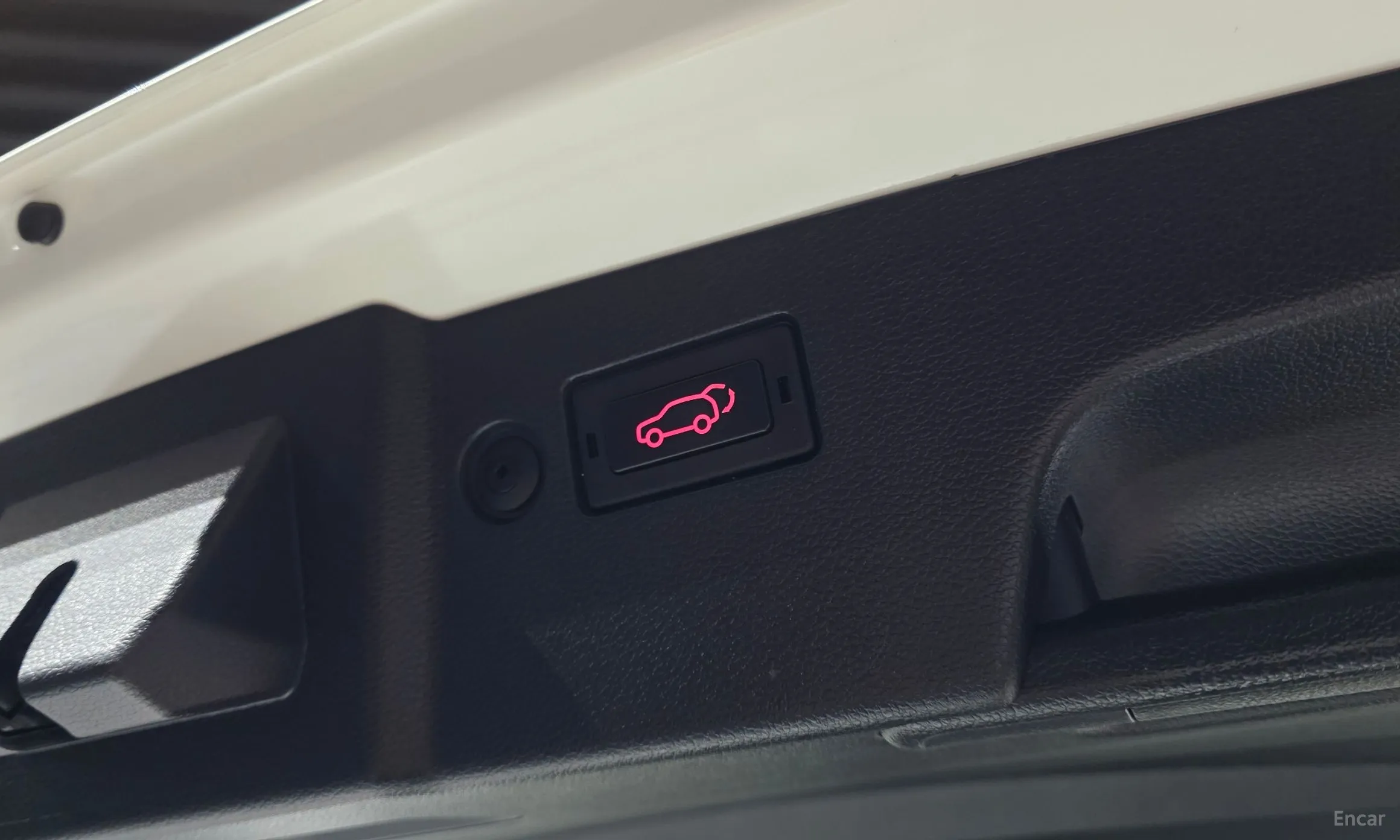 KG Mobility (SsangYong) Torres превью 17