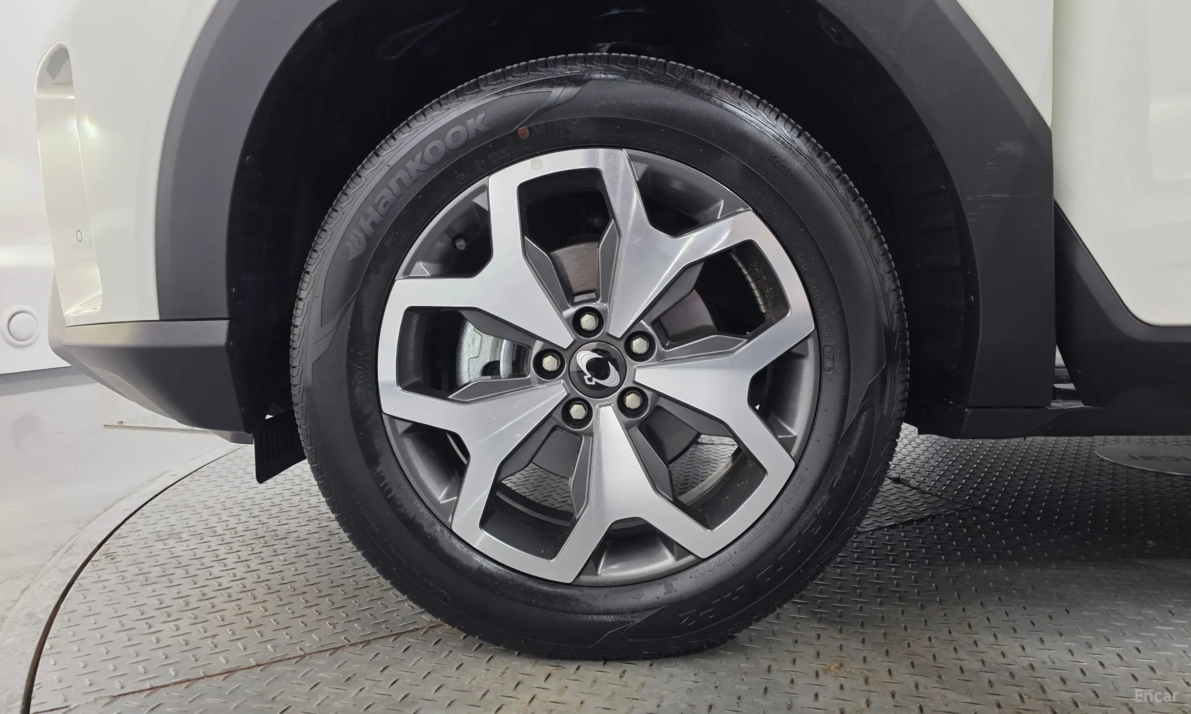 KG Mobility (SsangYong) Torres превью 5