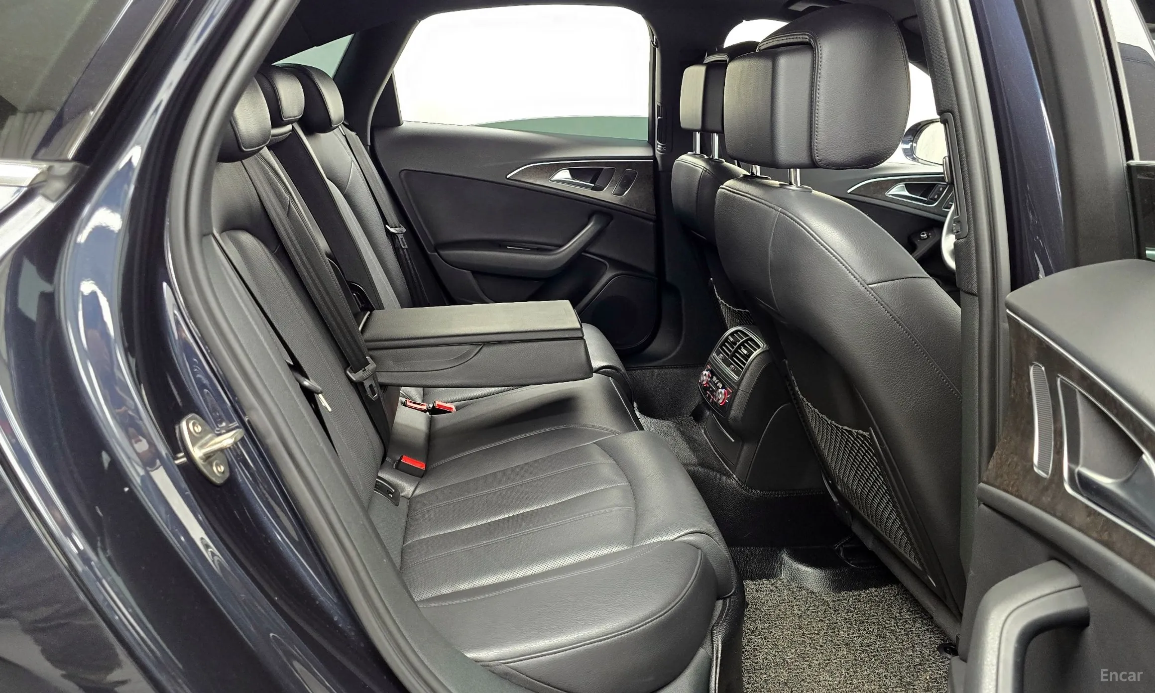 Audi New A6 превью 12