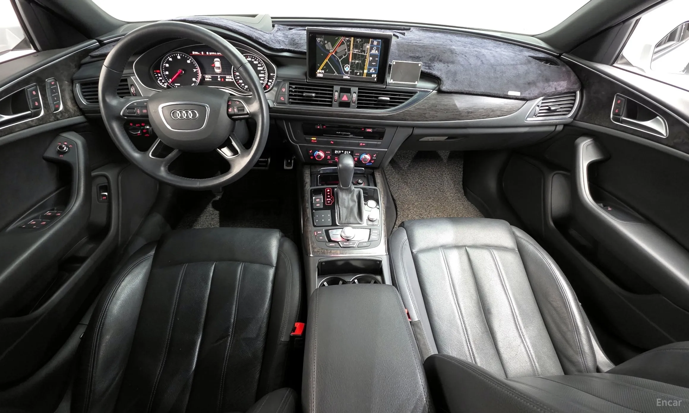 Audi New A6 превью 7