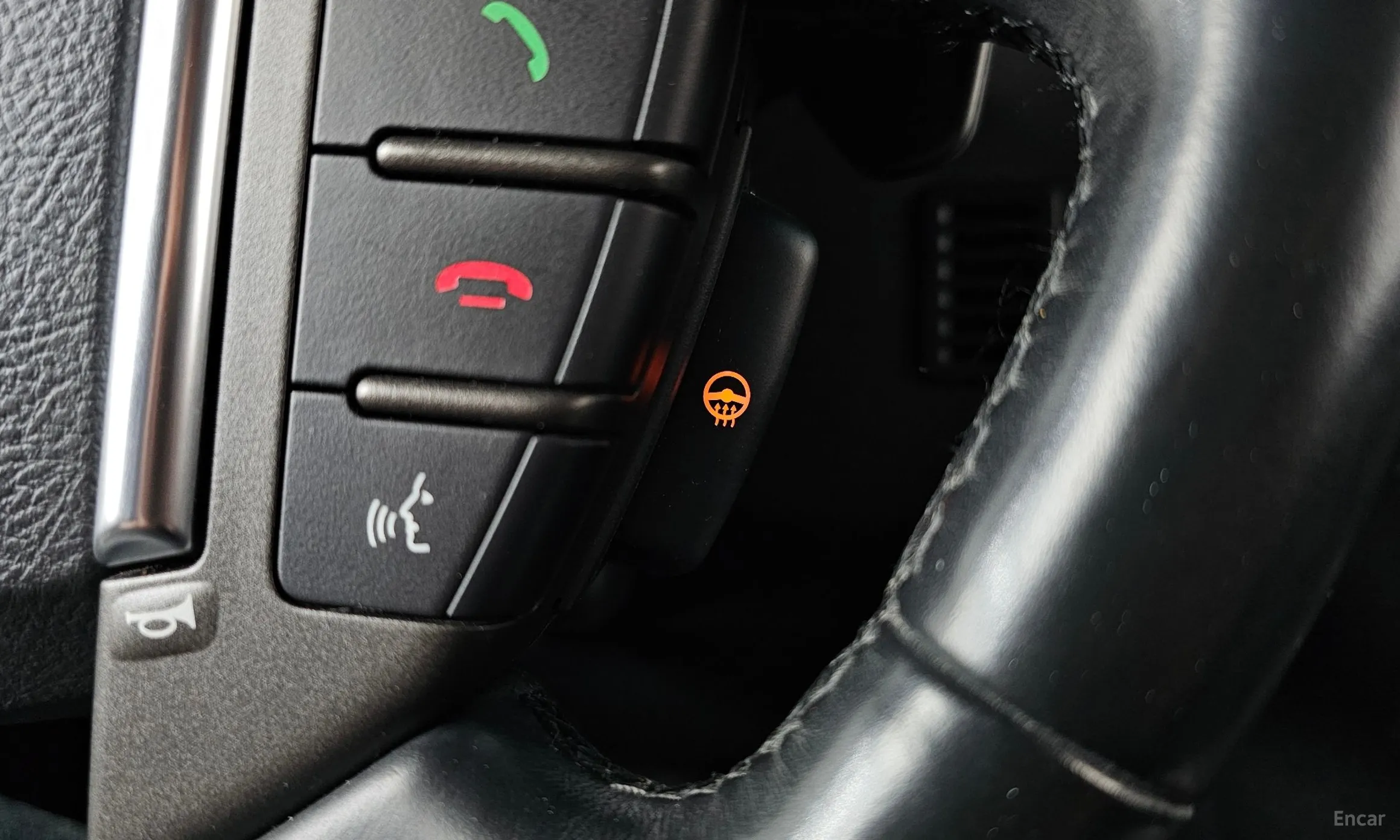 Land Rover Discovery 4 превью 19