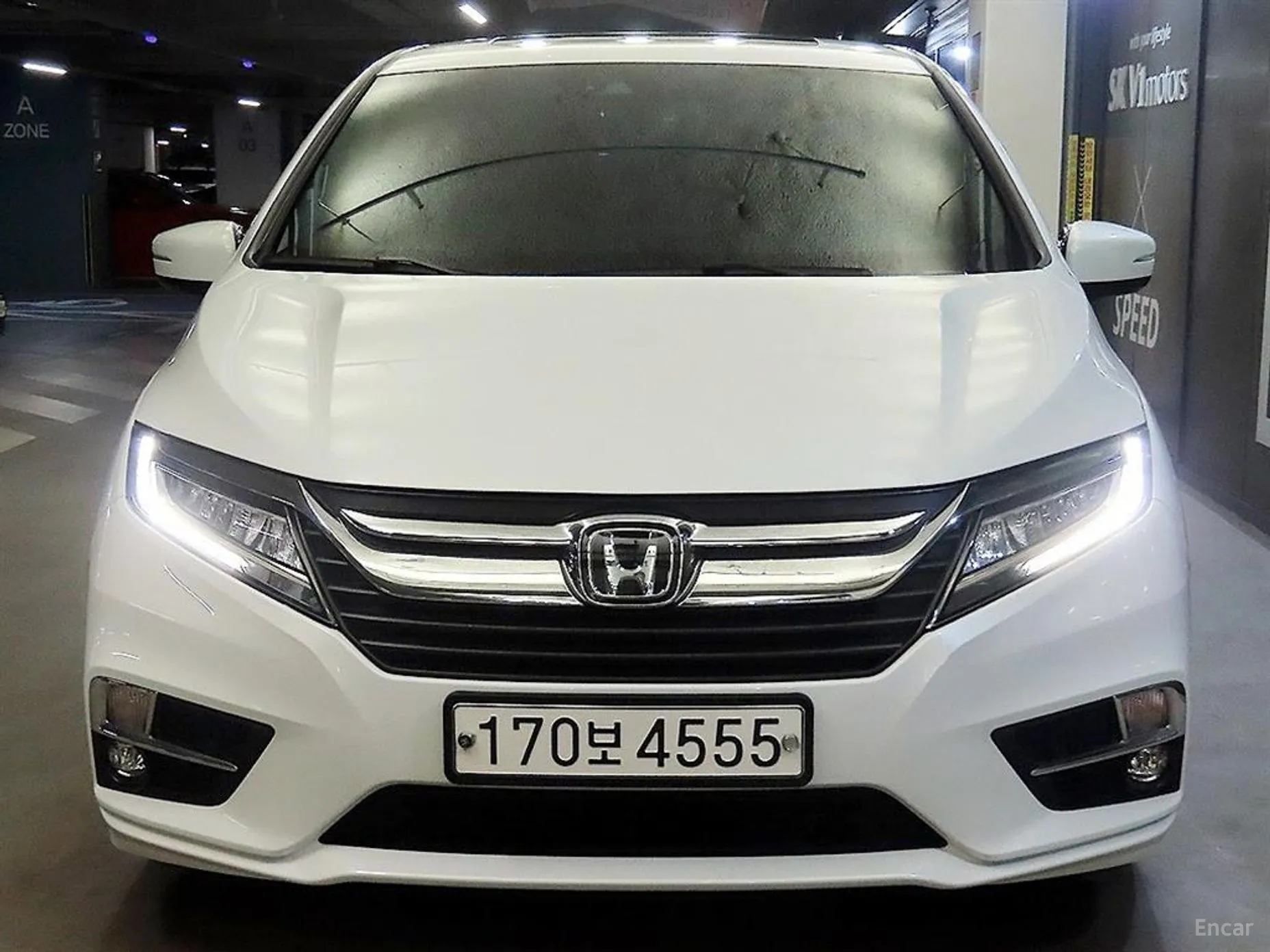 Honda Odyssey превью 3