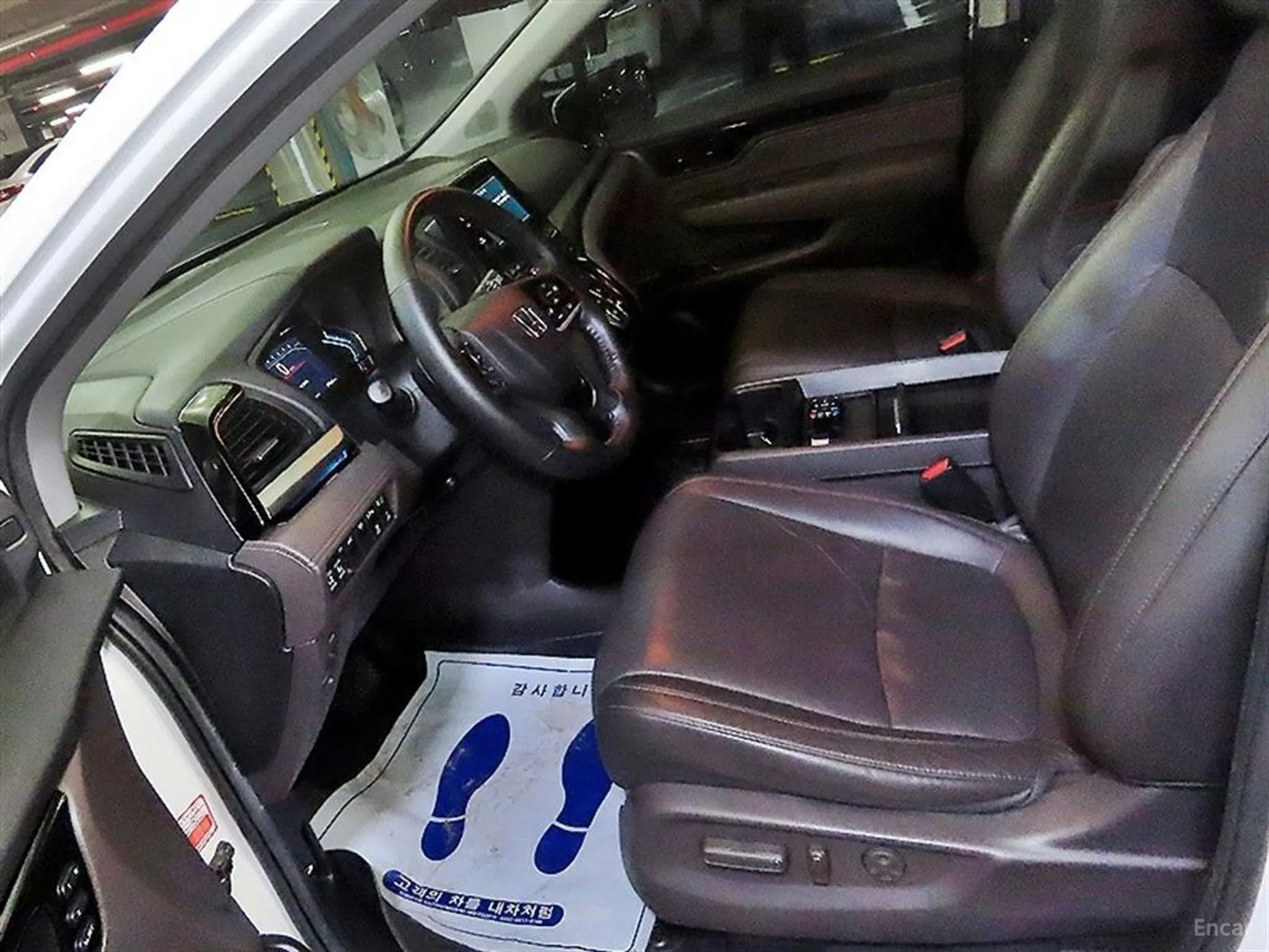 Honda Odyssey превью 7