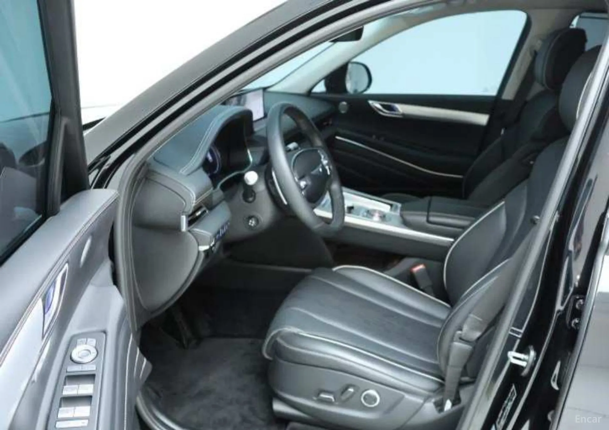 Genesis GV80 превью 4