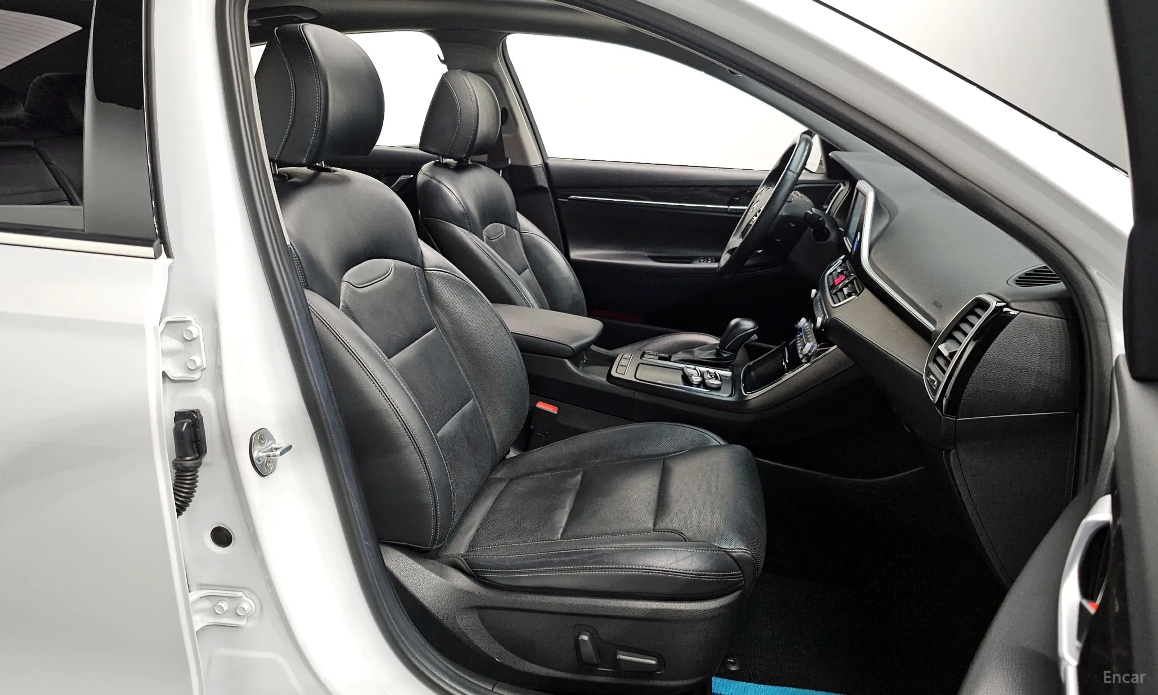 Hyundai Grandeur IG превью 12