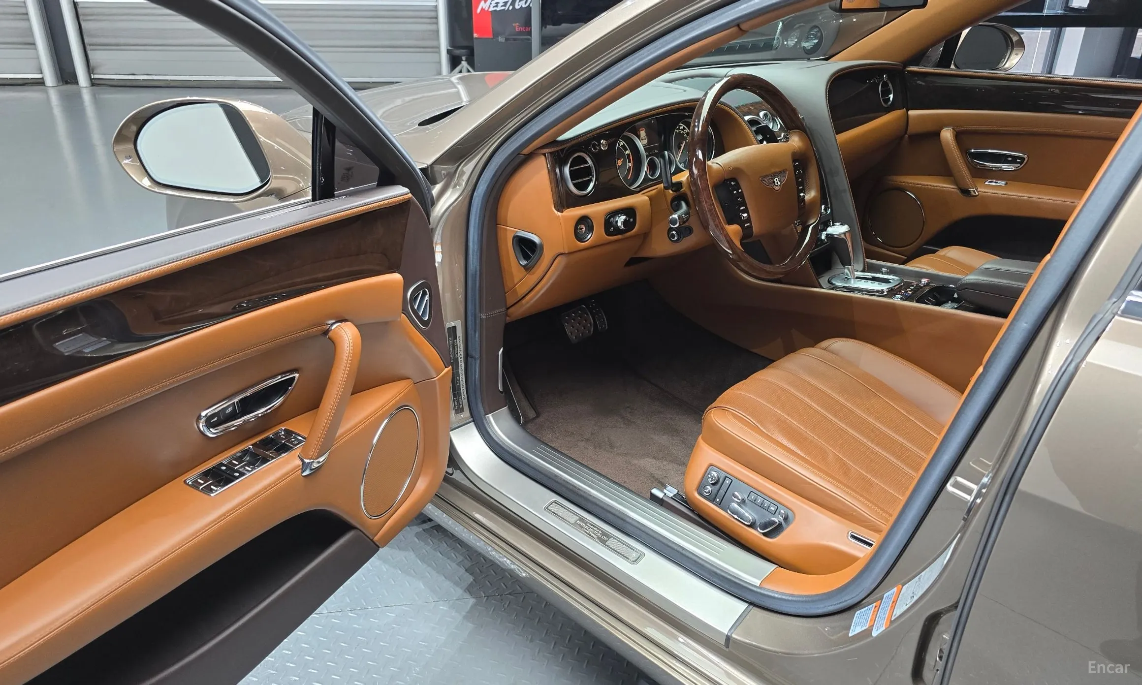 Bentley Flying Spur 2nd Generation превью 10