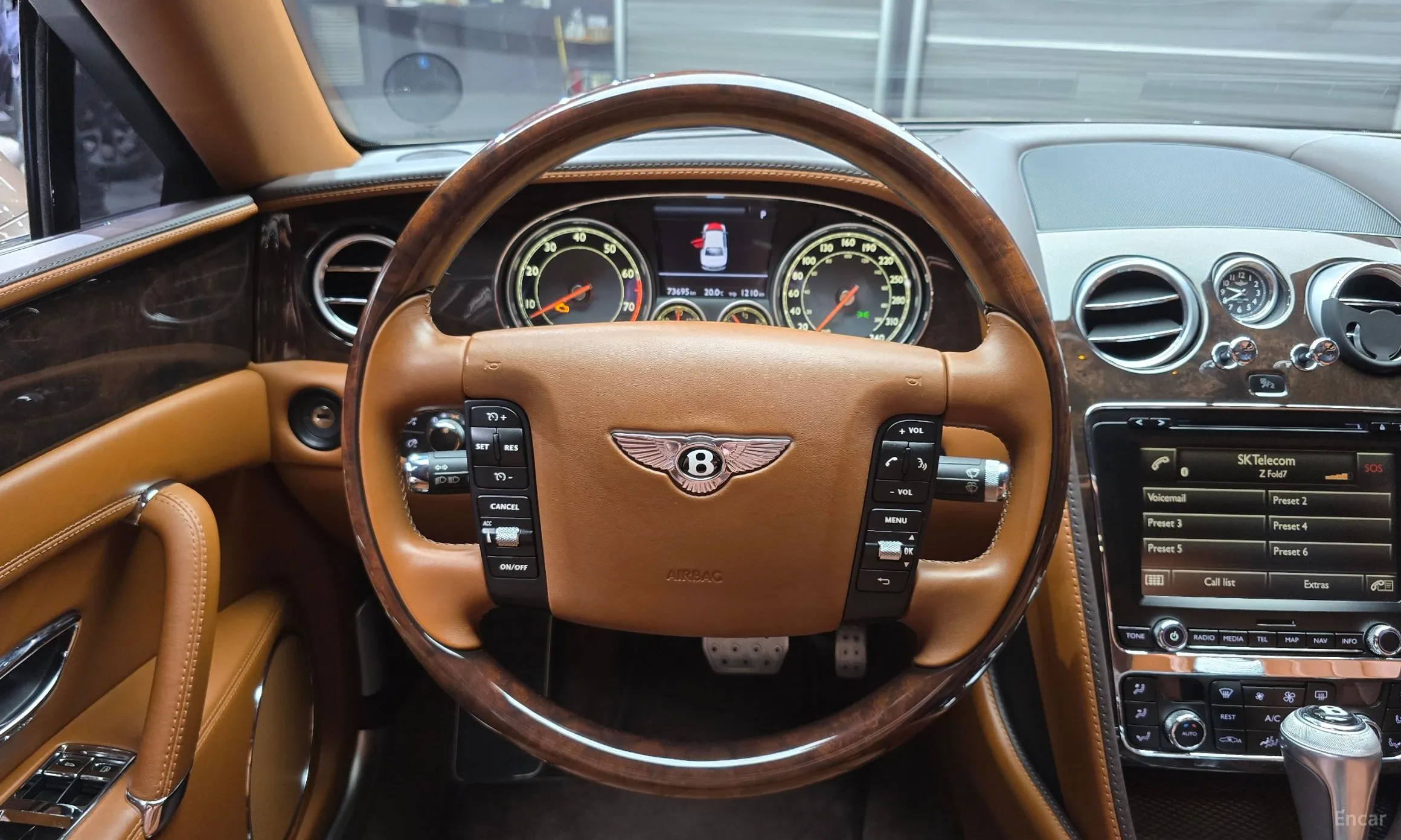 Bentley Flying Spur 2nd Generation превью 13