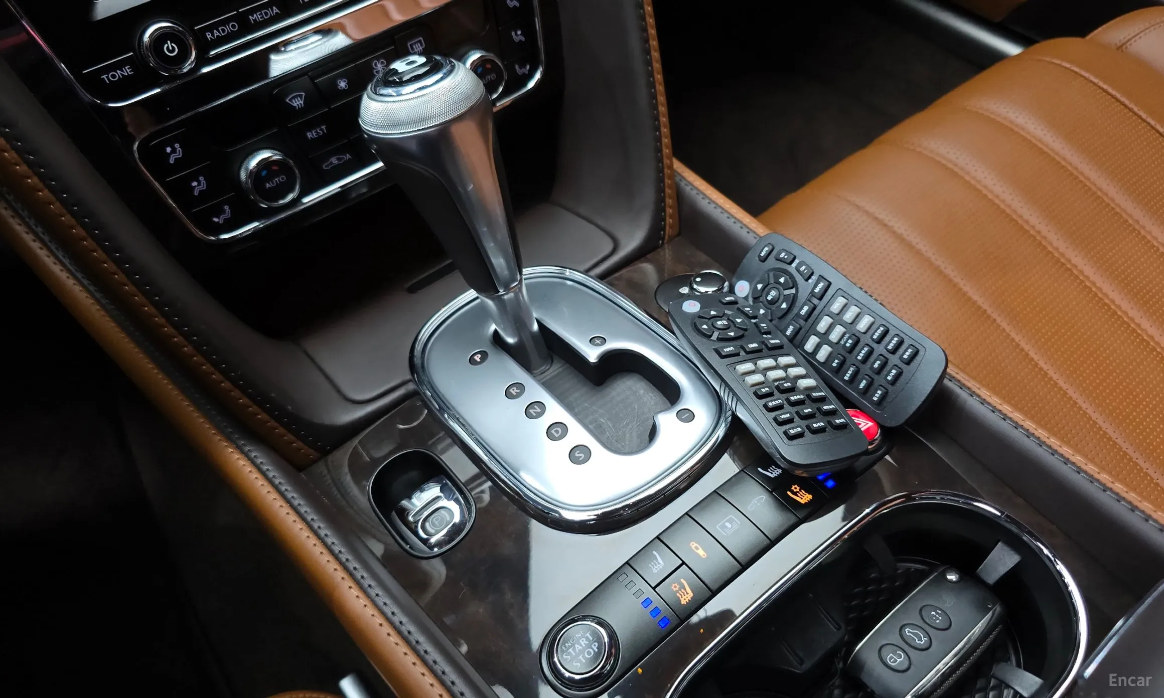 Bentley Flying Spur 2nd Generation превью 9