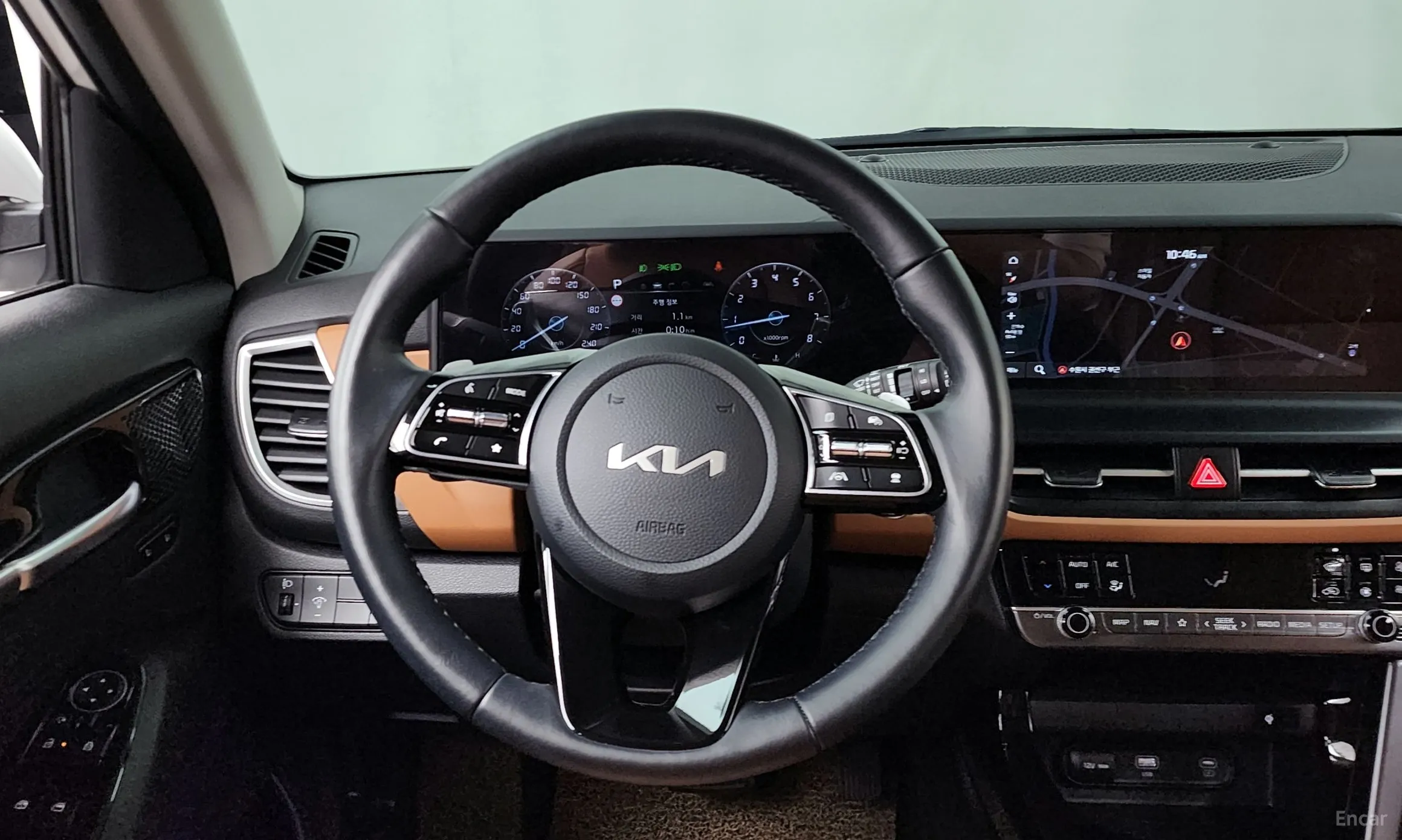 Kia Seltos превью 13