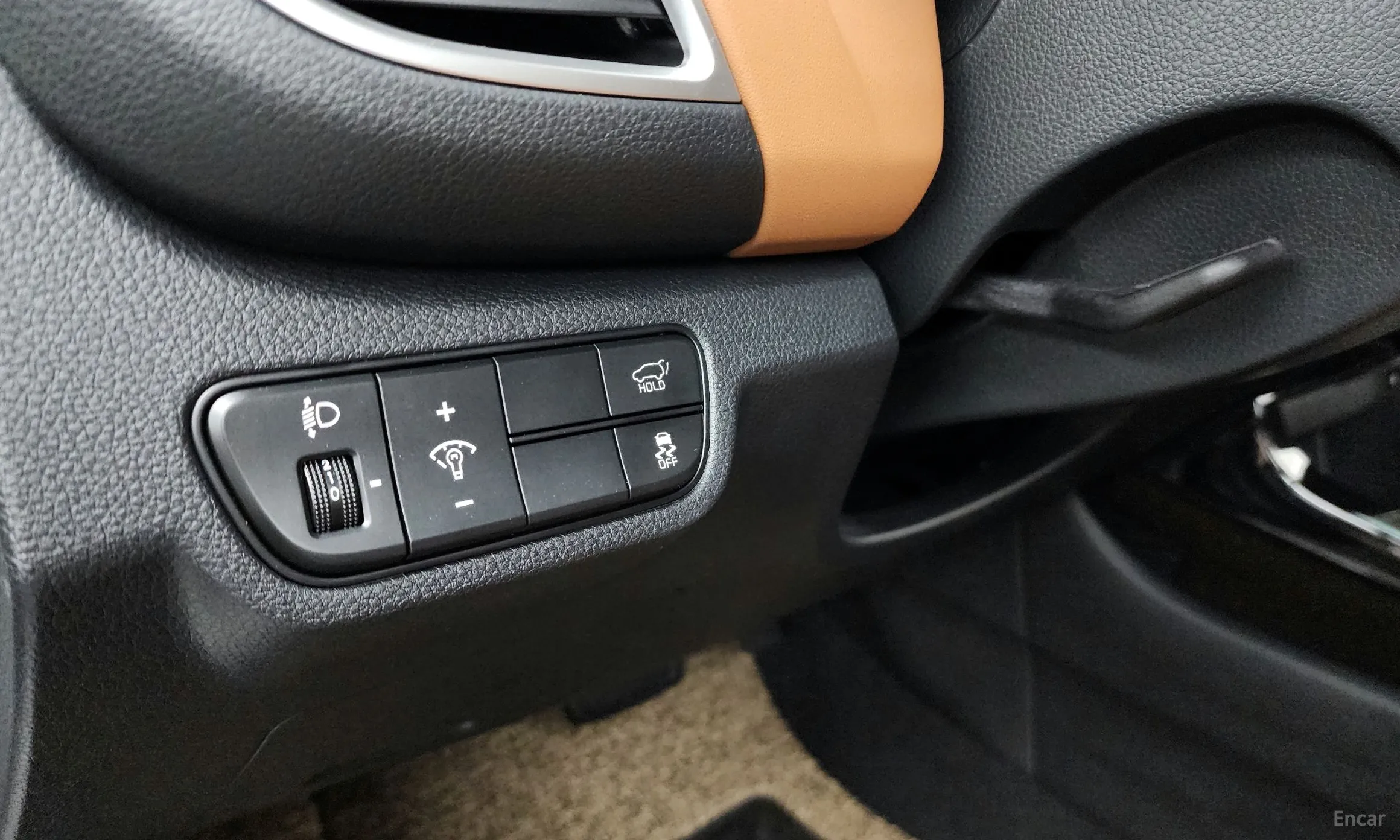 Kia Seltos превью 16