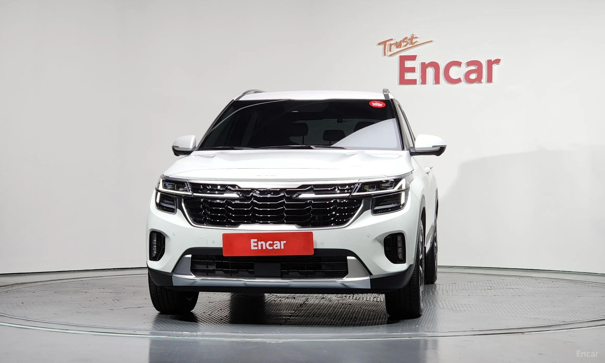 Kia Seltos превью 3