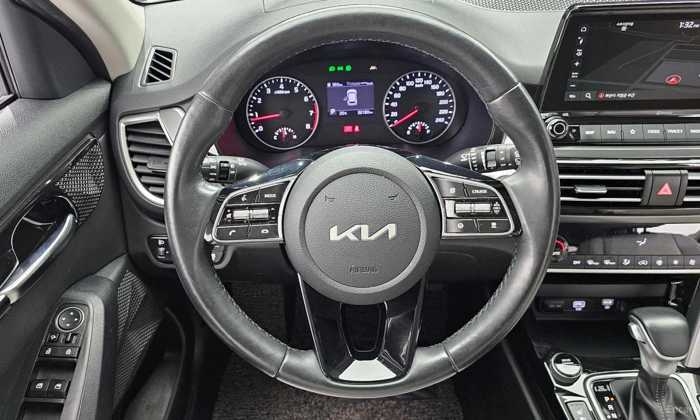 Kia Seltos превью 13