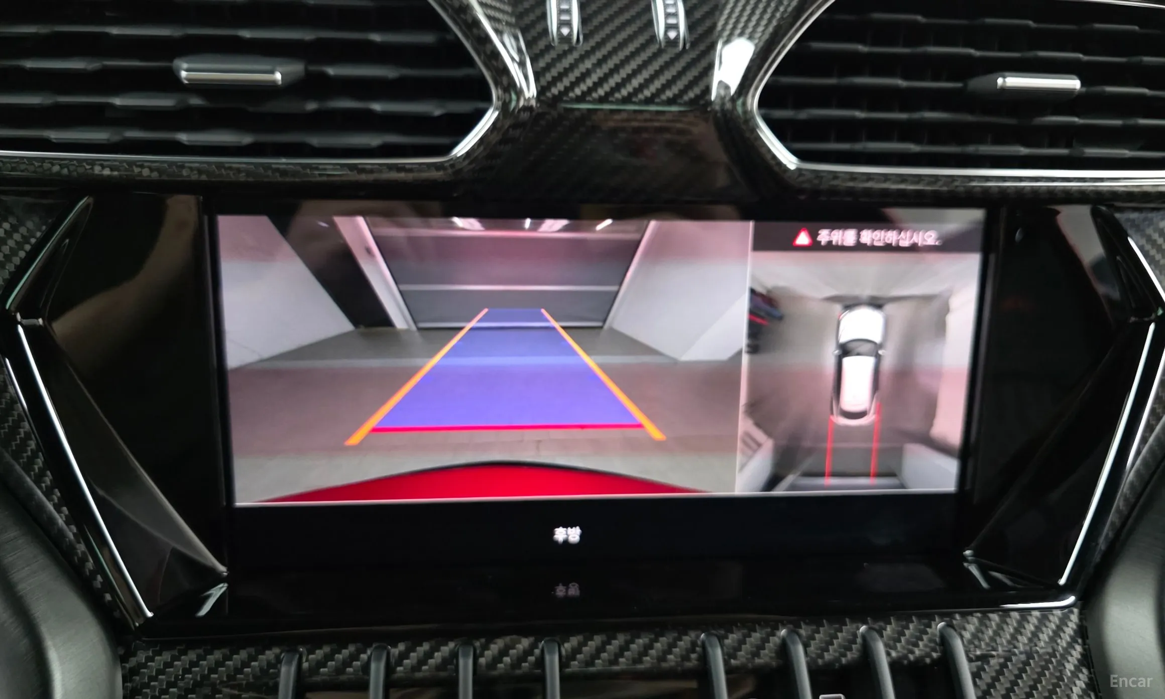 Lamborghini Urus превью 14