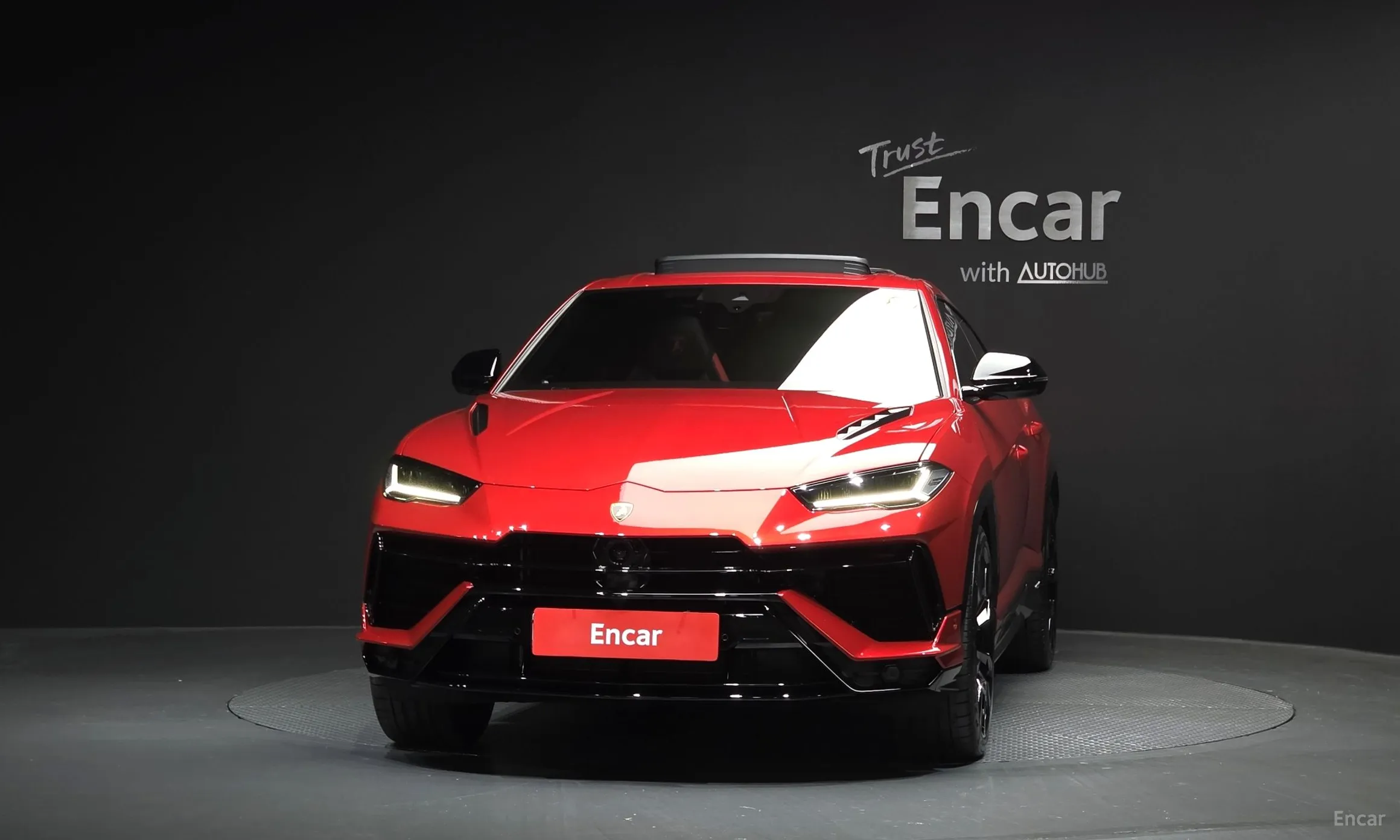 Lamborghini Urus превью 3