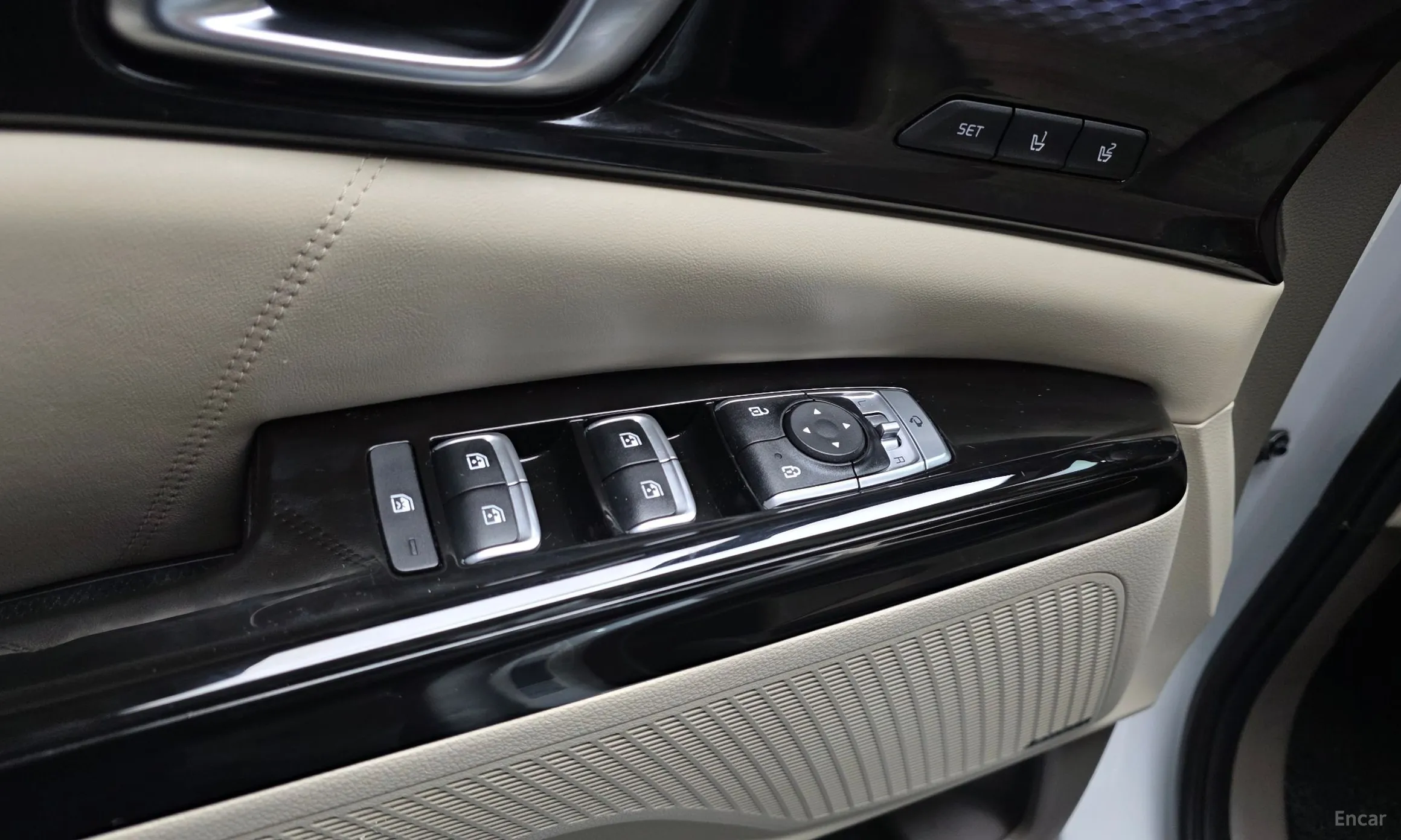 Kia Carnival Gen 4 превью 14