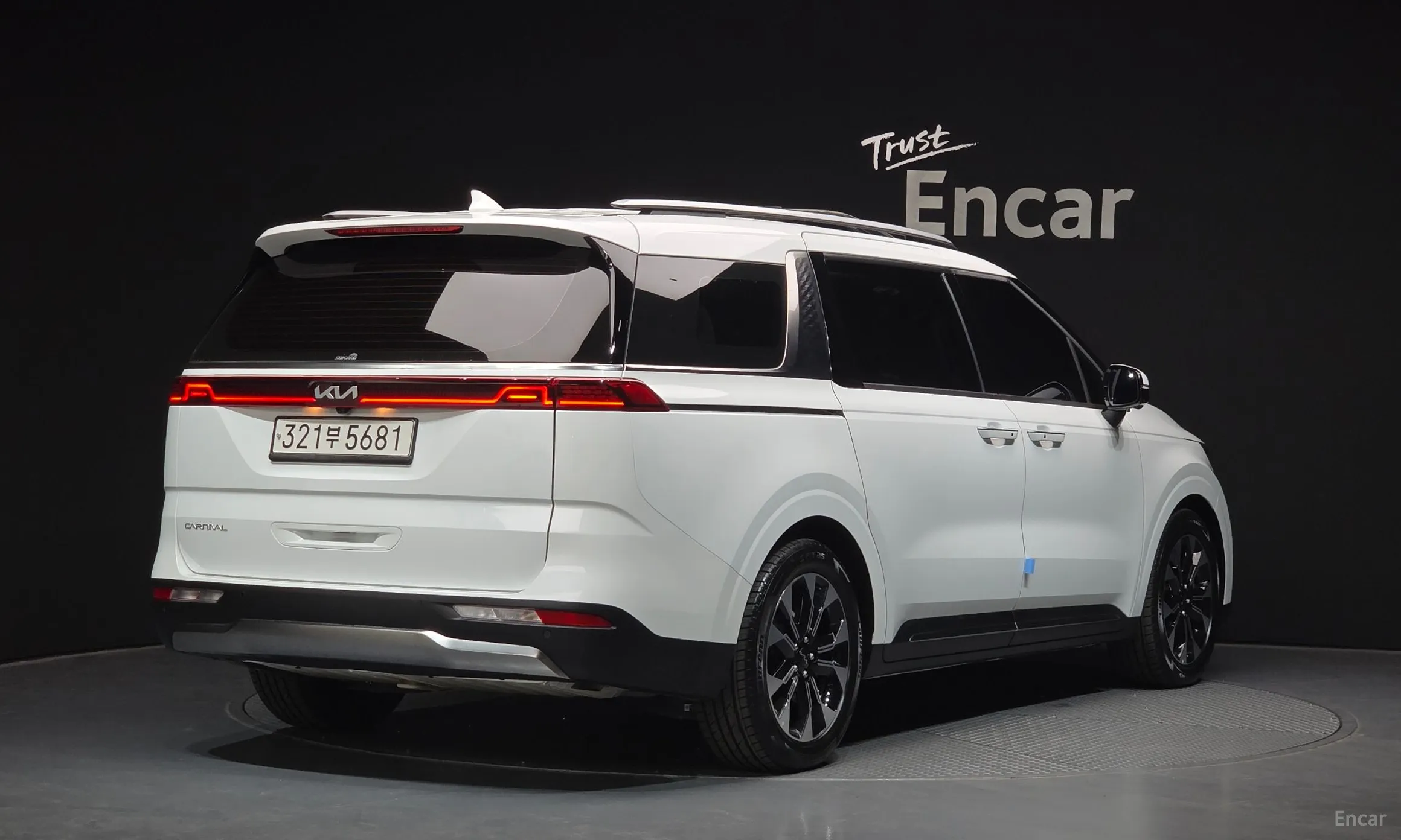 Kia Carnival Gen 4
