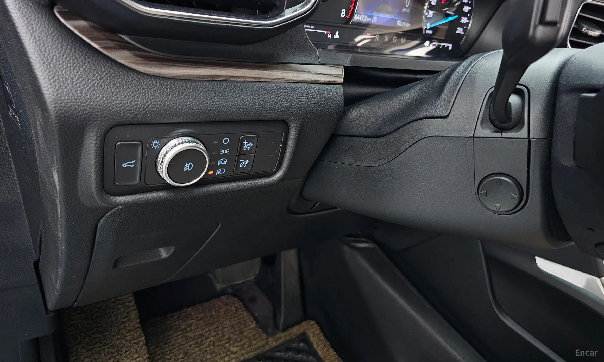 Ford Explorer 6th Generation превью 16