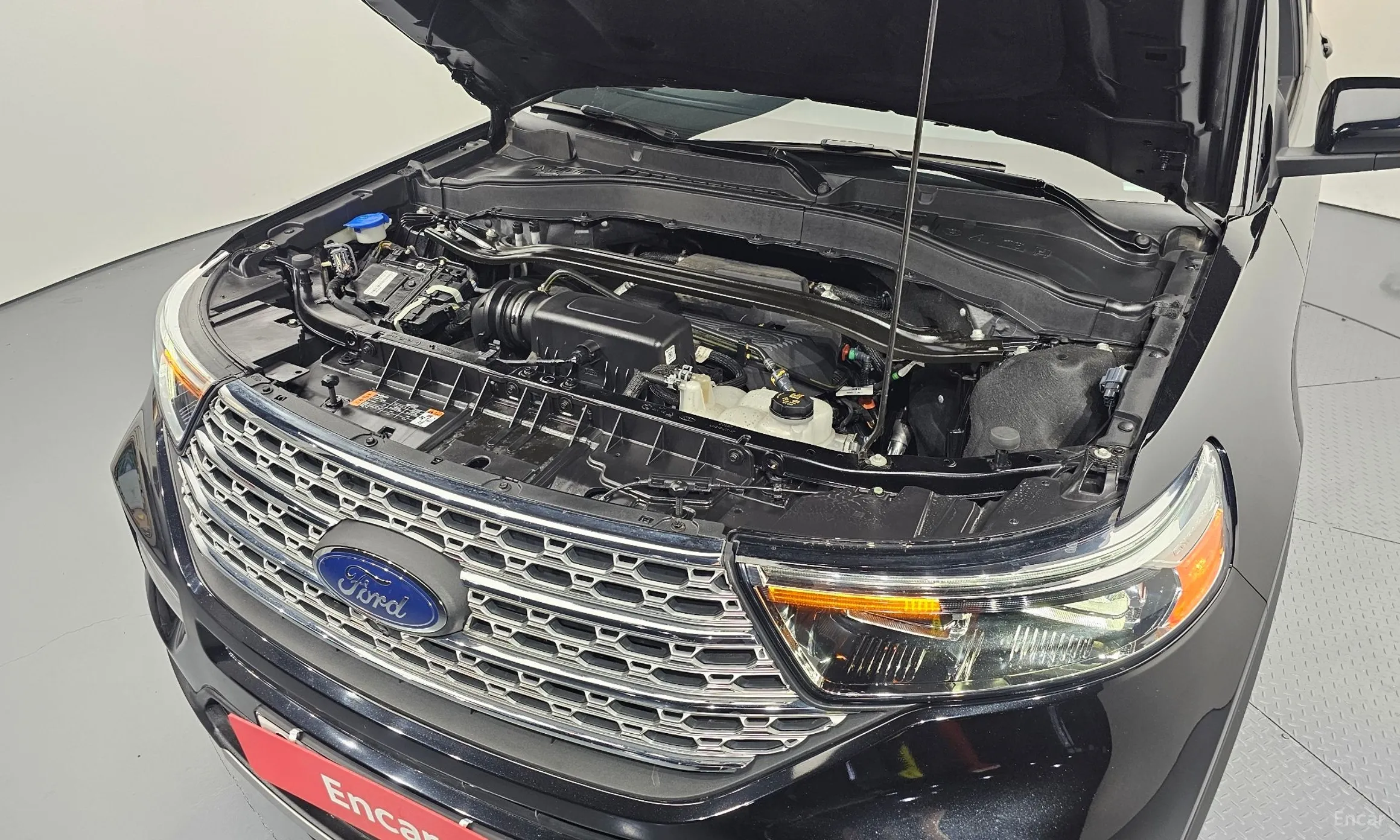 Ford Explorer 6th Generation превью 6