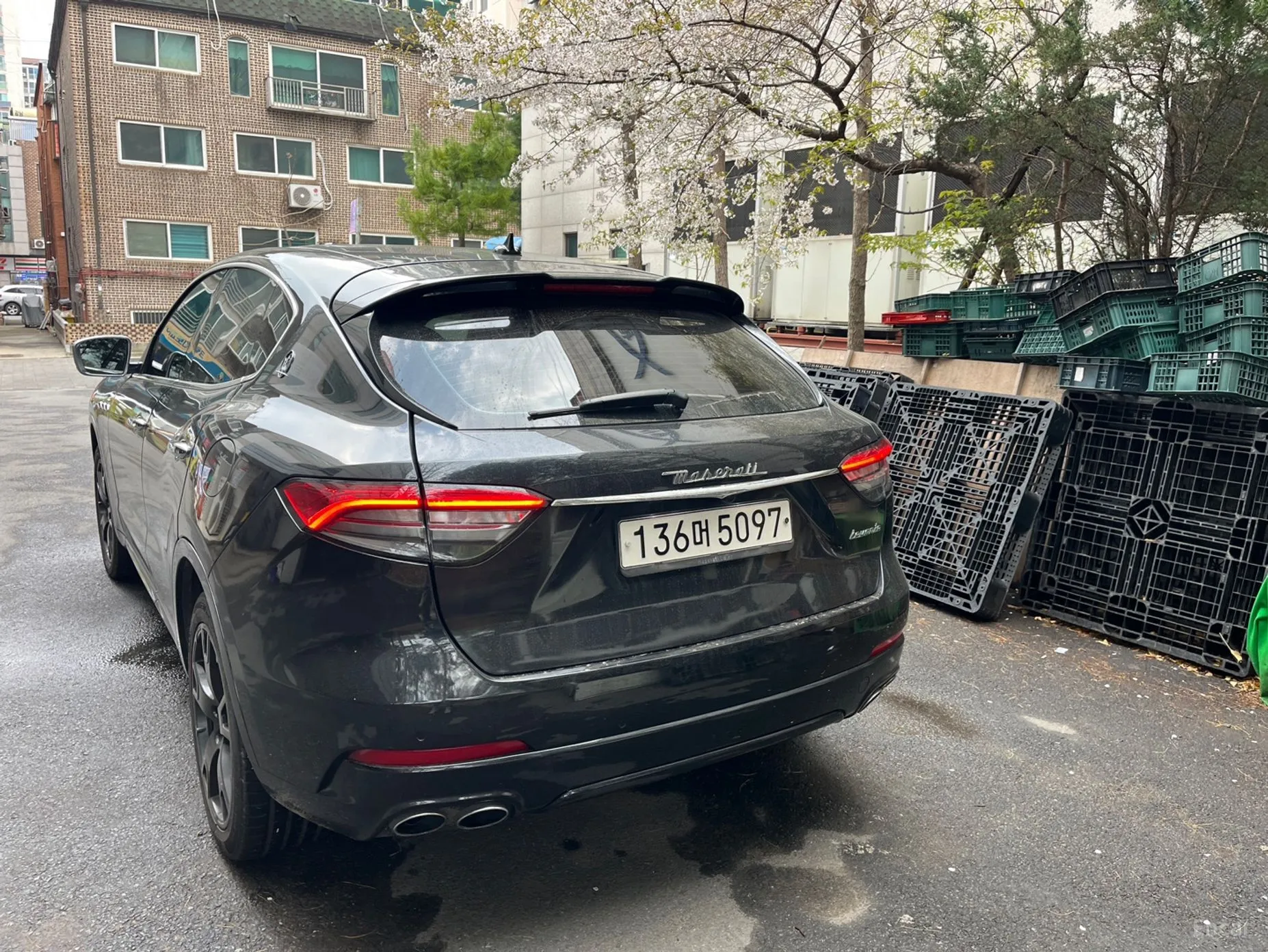 Maserati Levante превью 12