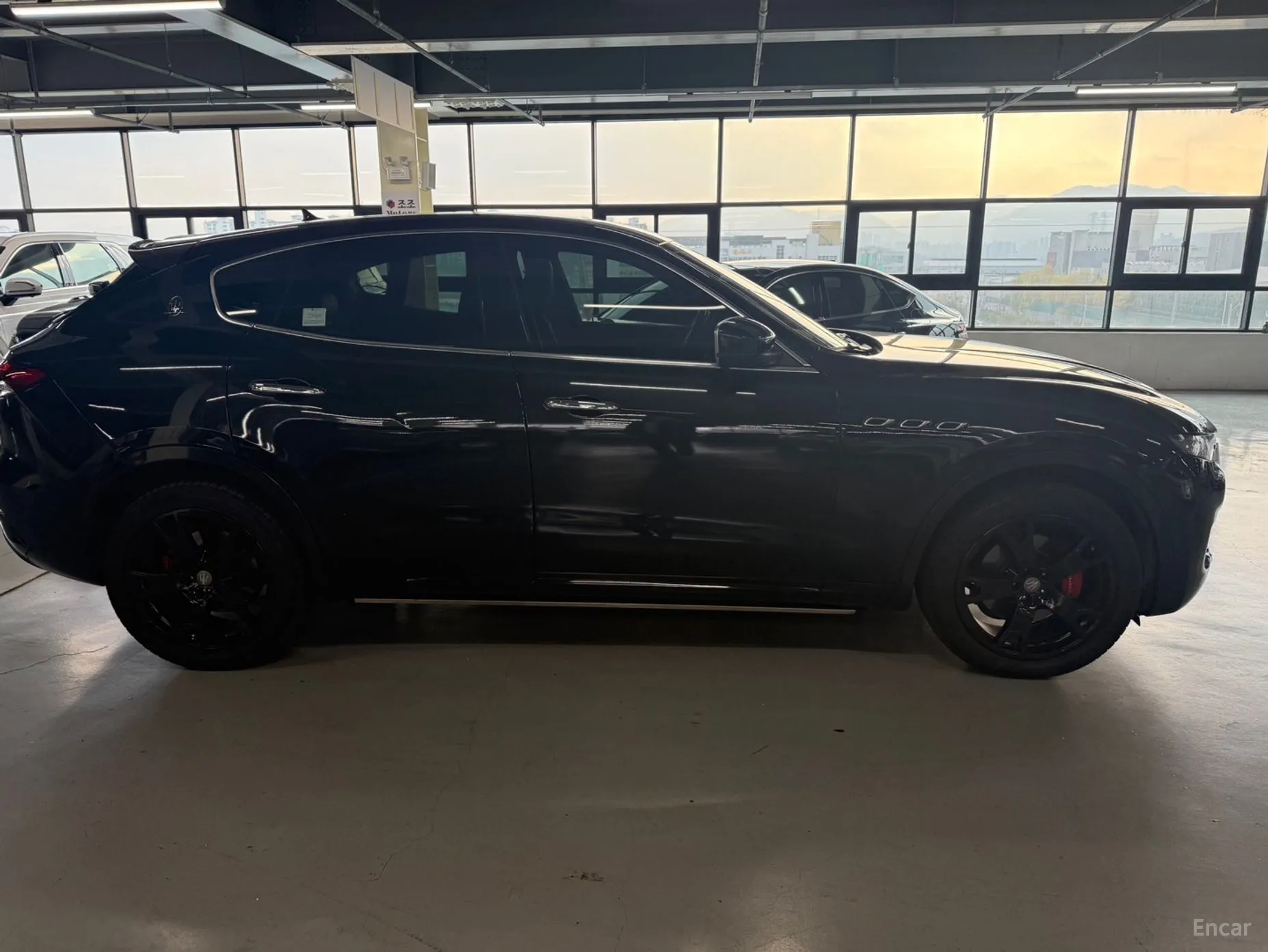 Maserati Levante превью 2