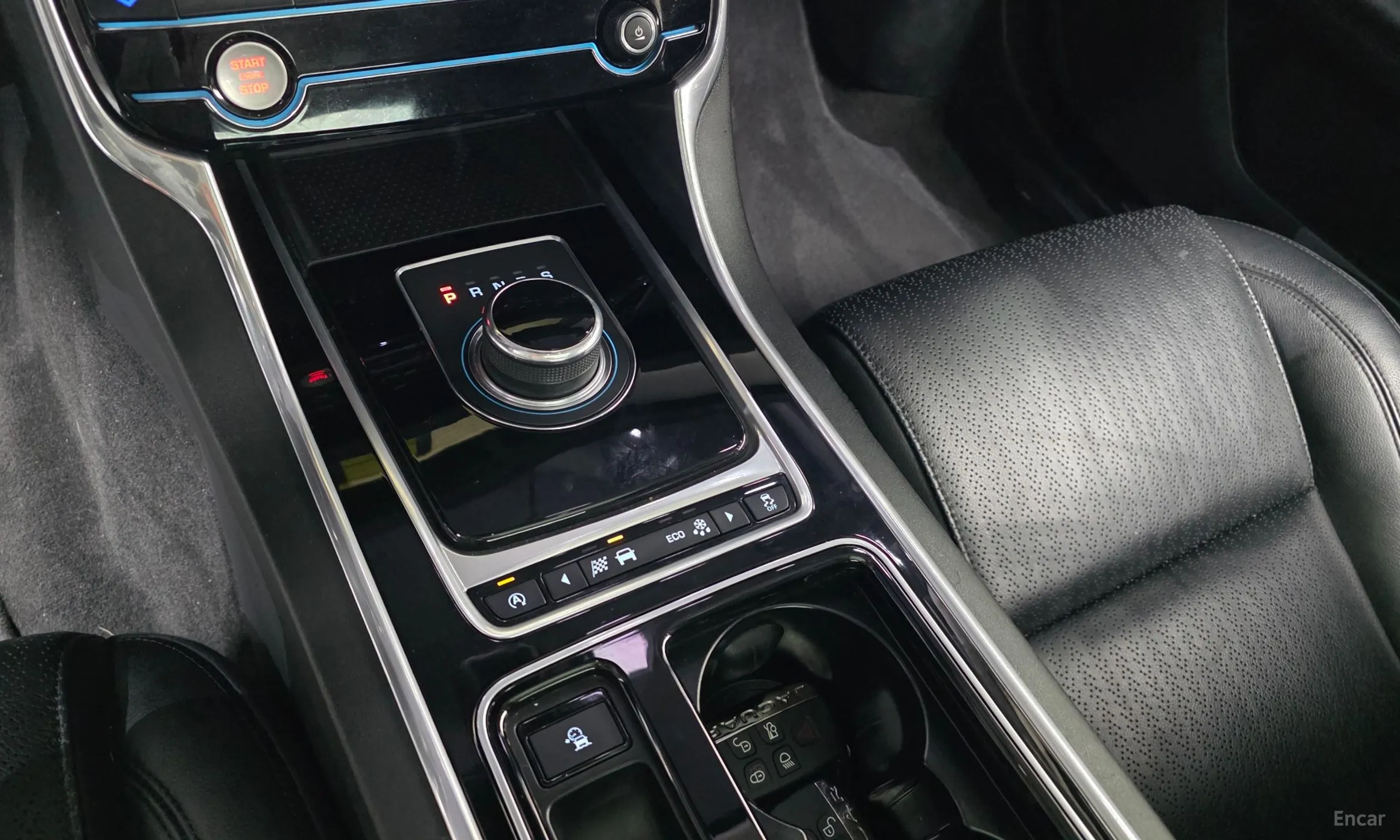 Jaguar XF (x260) превью 9