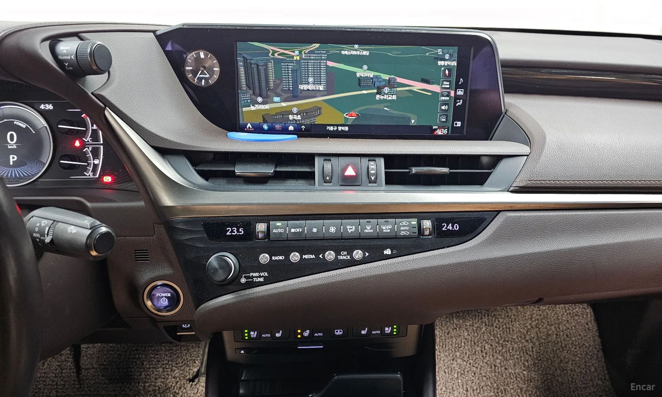 Lexus ES300h 7th Generation превью 15
