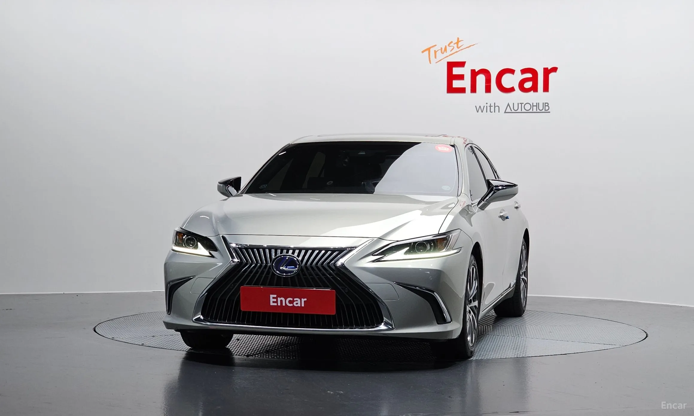 Lexus ES300h 7th Generation превью 3