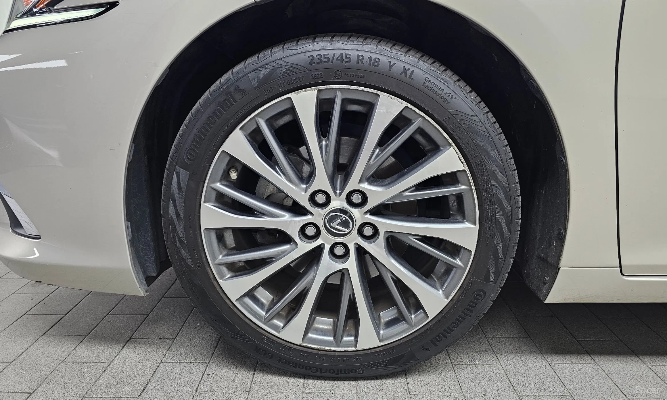 Lexus ES300h 7th Generation превью 5