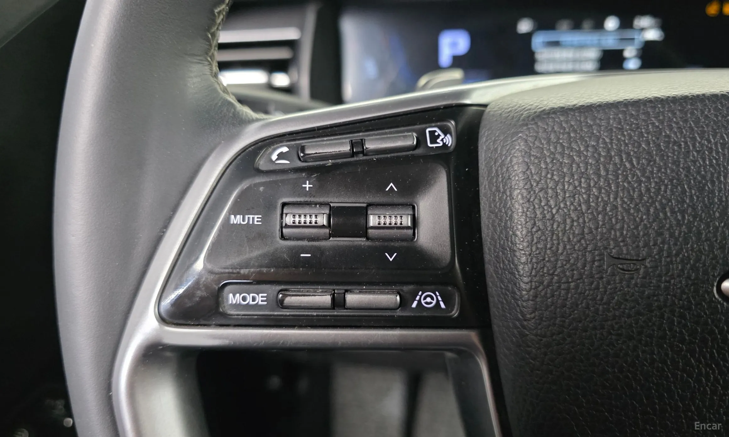 KG Mobility (SsangYong) Torres превью 18