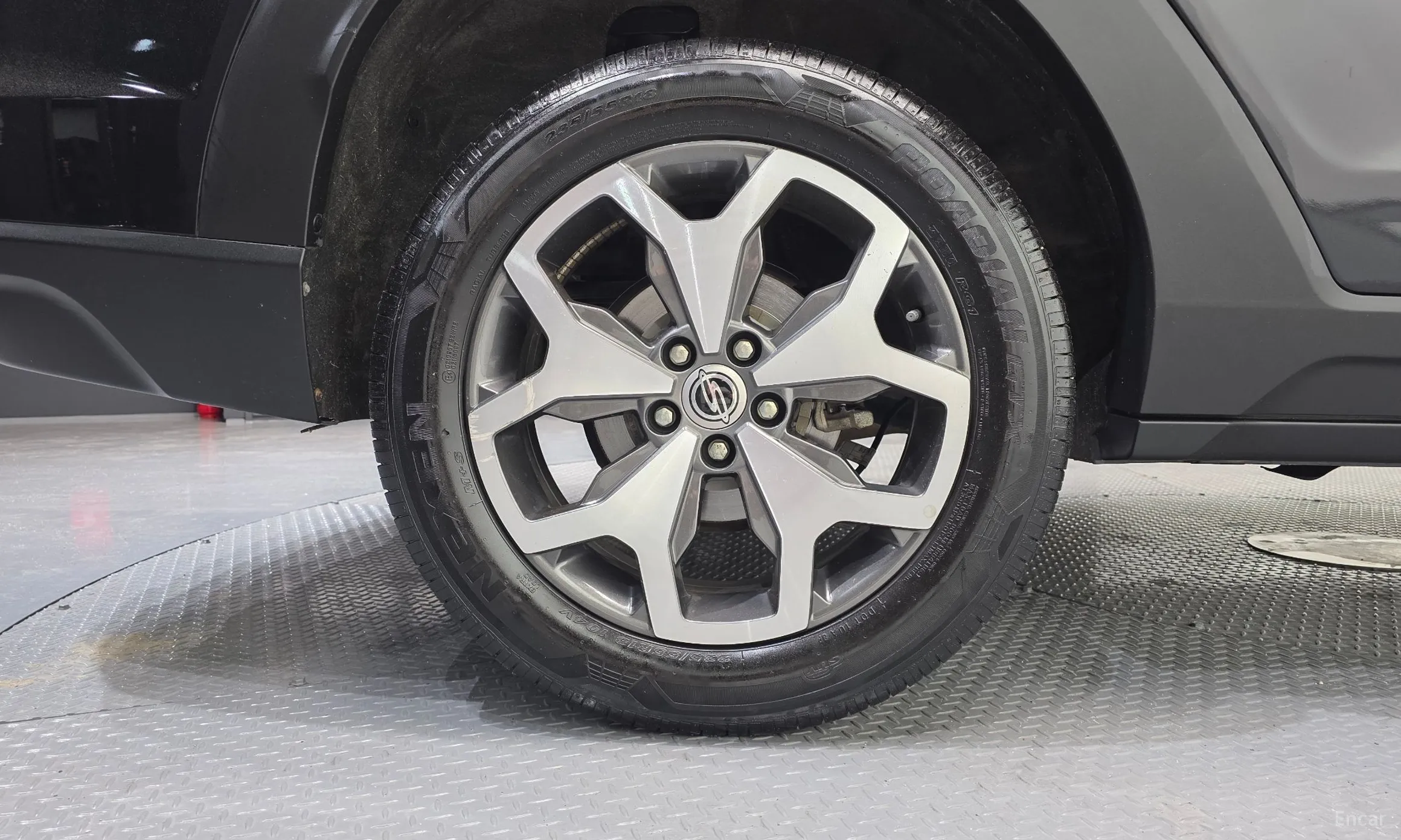 KG Mobility (SsangYong) Torres превью 5