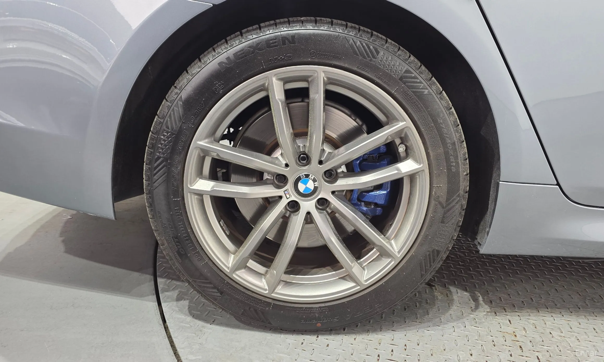 BMW 5 Series (G30) превью 5