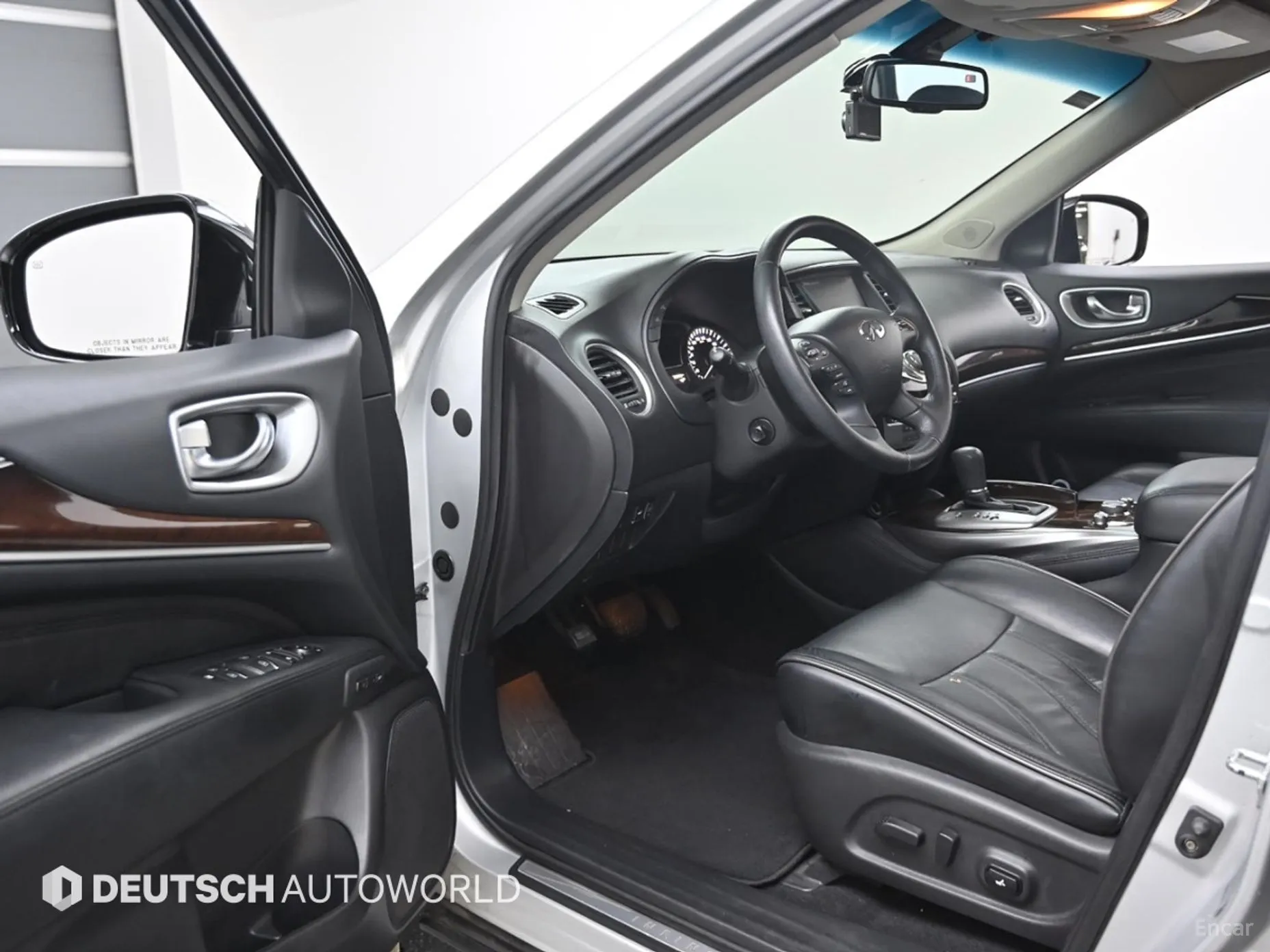 Infiniti JX35 превью 11