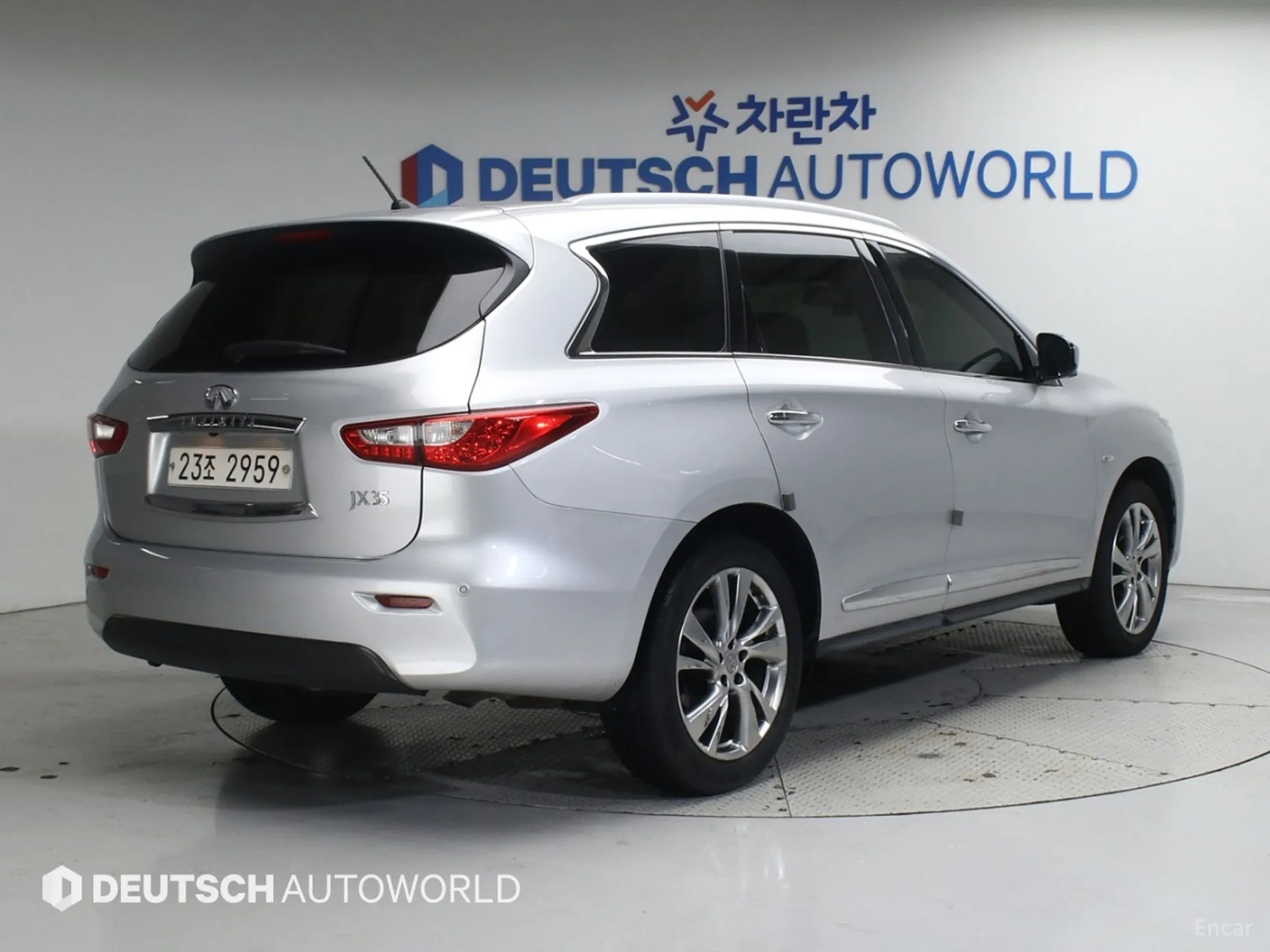 Infiniti JX35