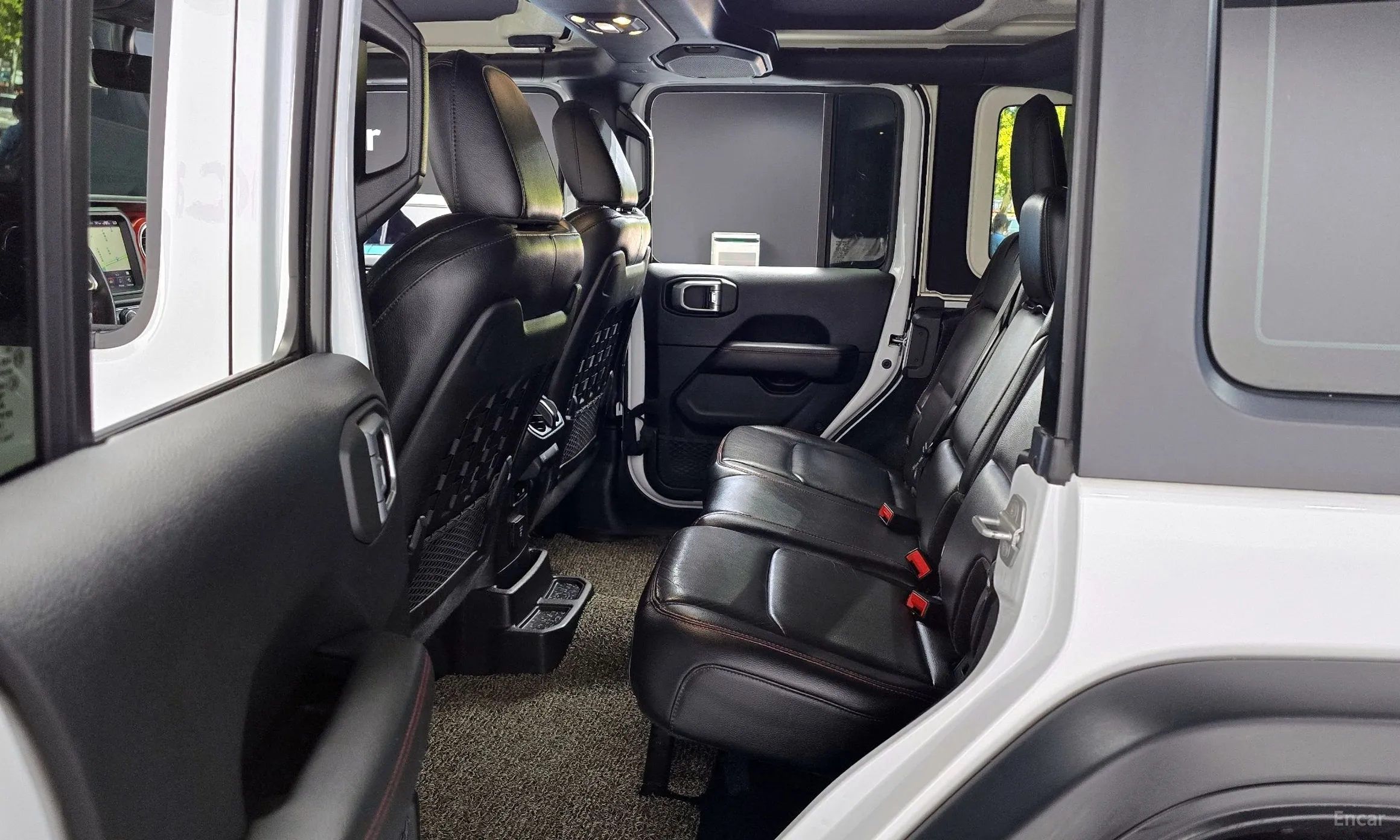 Jeep Wrangler (JL) превью 12