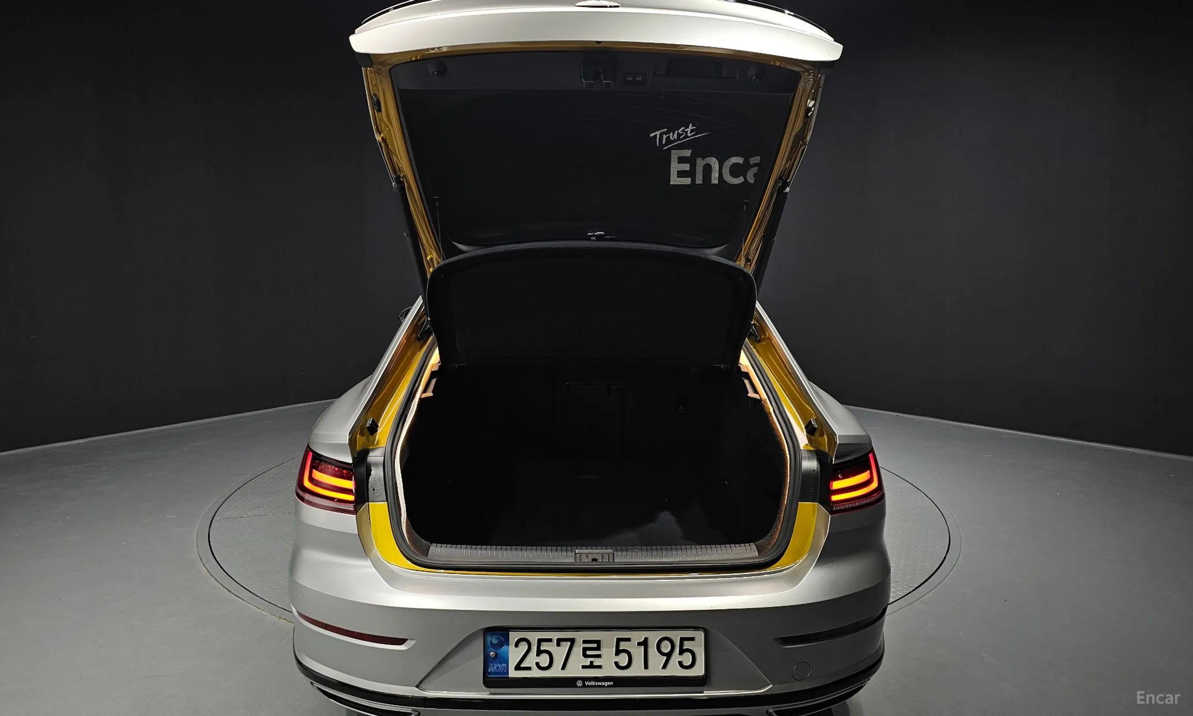 Volkswagen Ateon превью 20