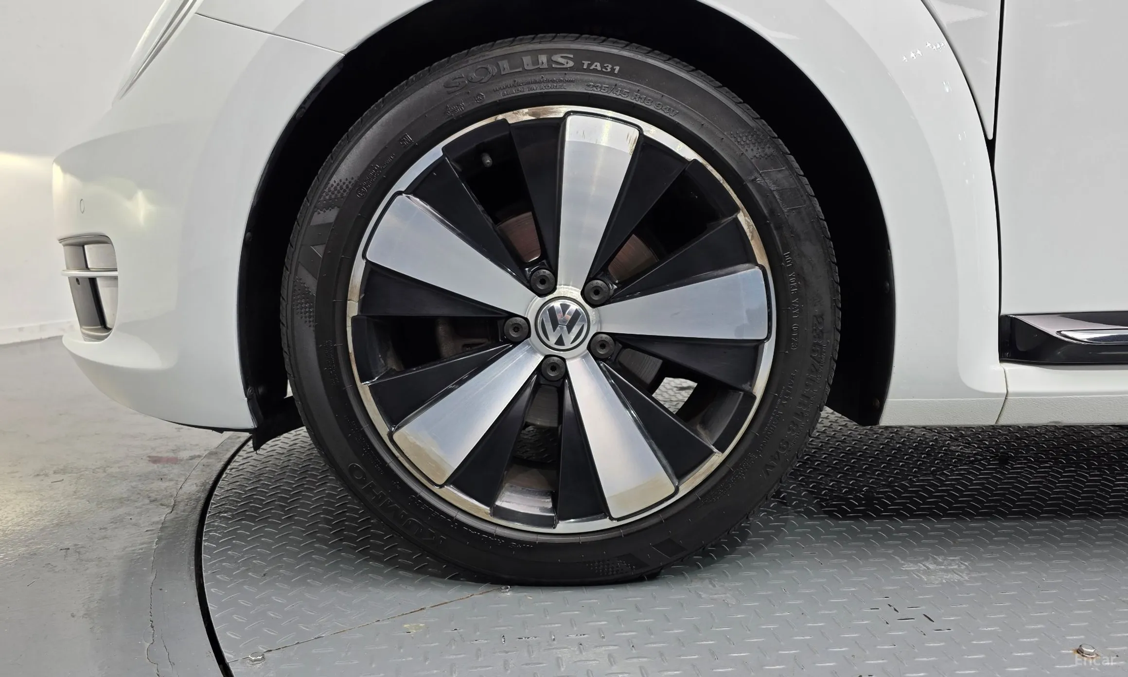 Volkswagen The Beetle превью 5