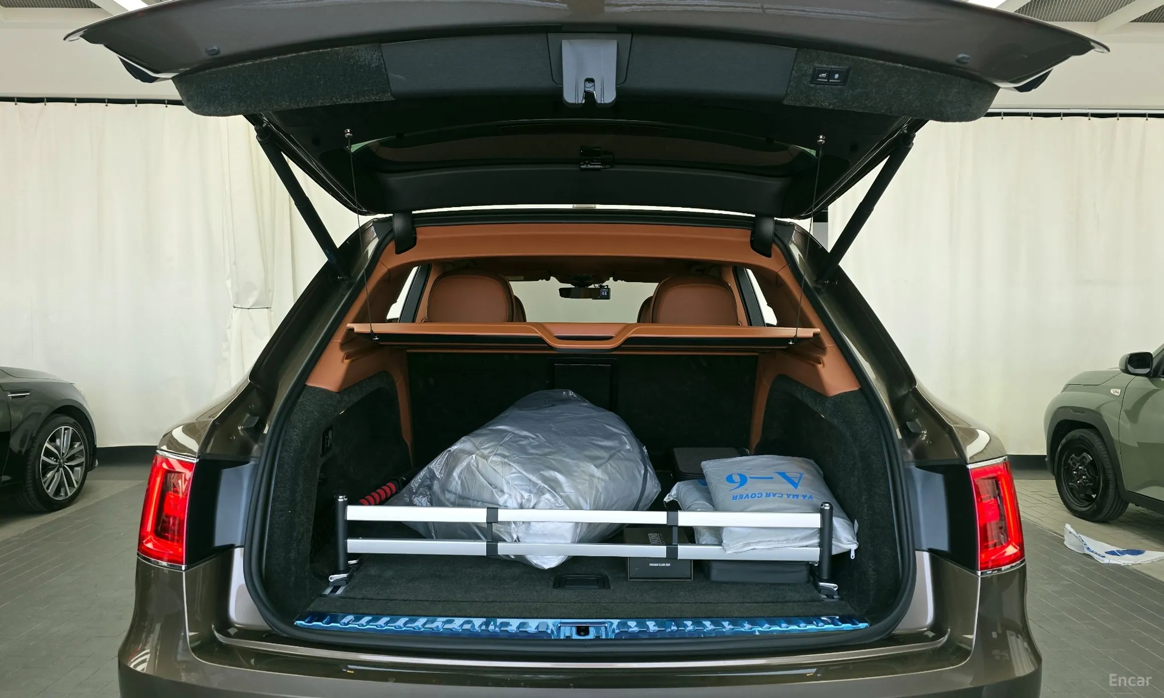 Bentley Bentayga превью 20
