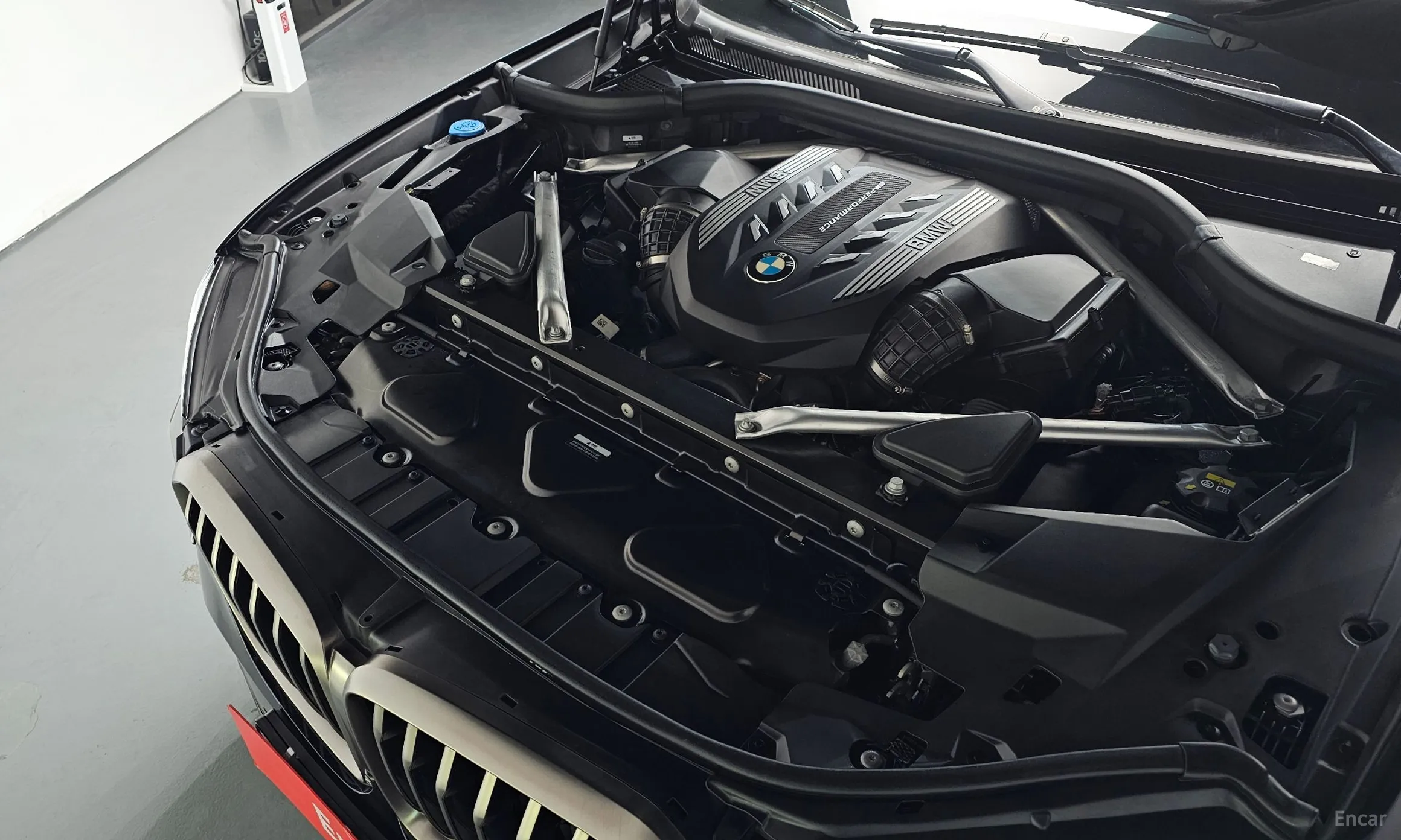 BMW X5 (G05) превью 6