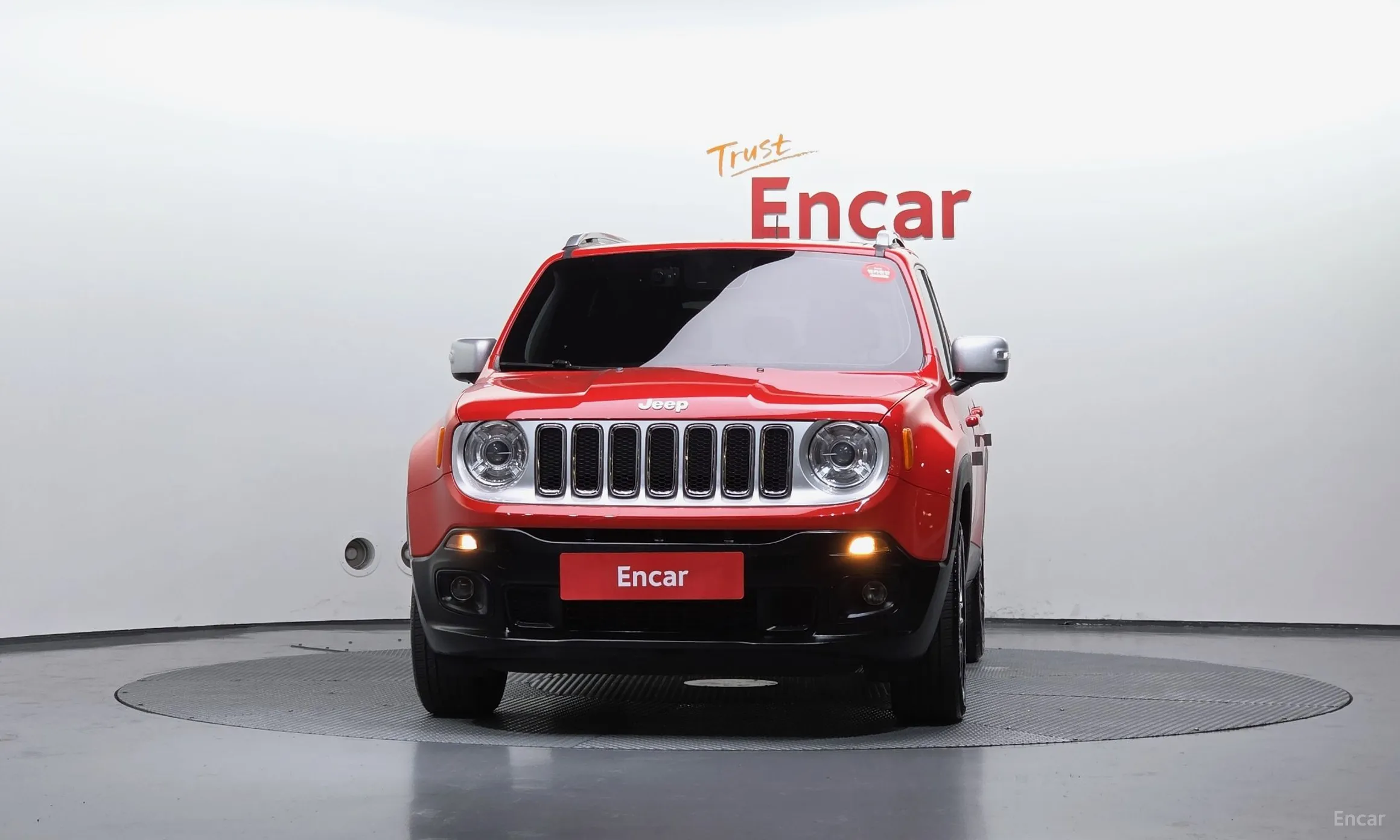 Jeep Renegade превью 3