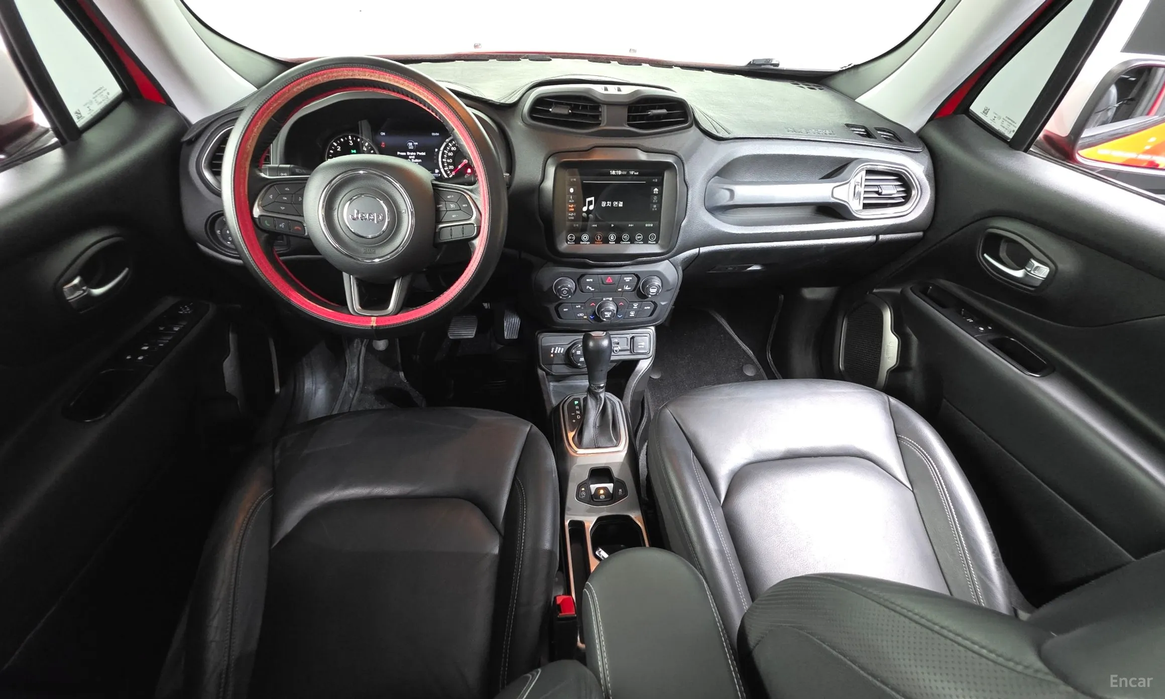 Jeep Renegade превью 7