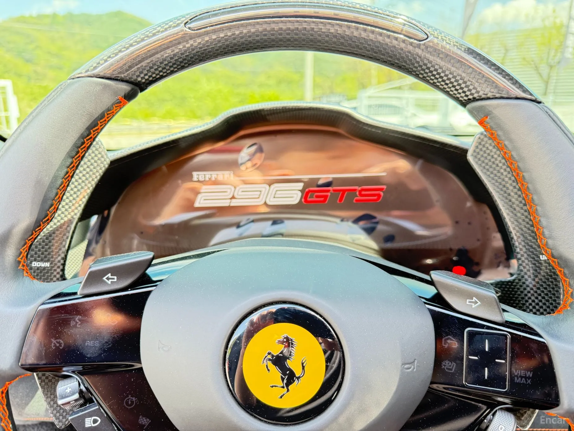 Ferrari 296 GTS превью 15