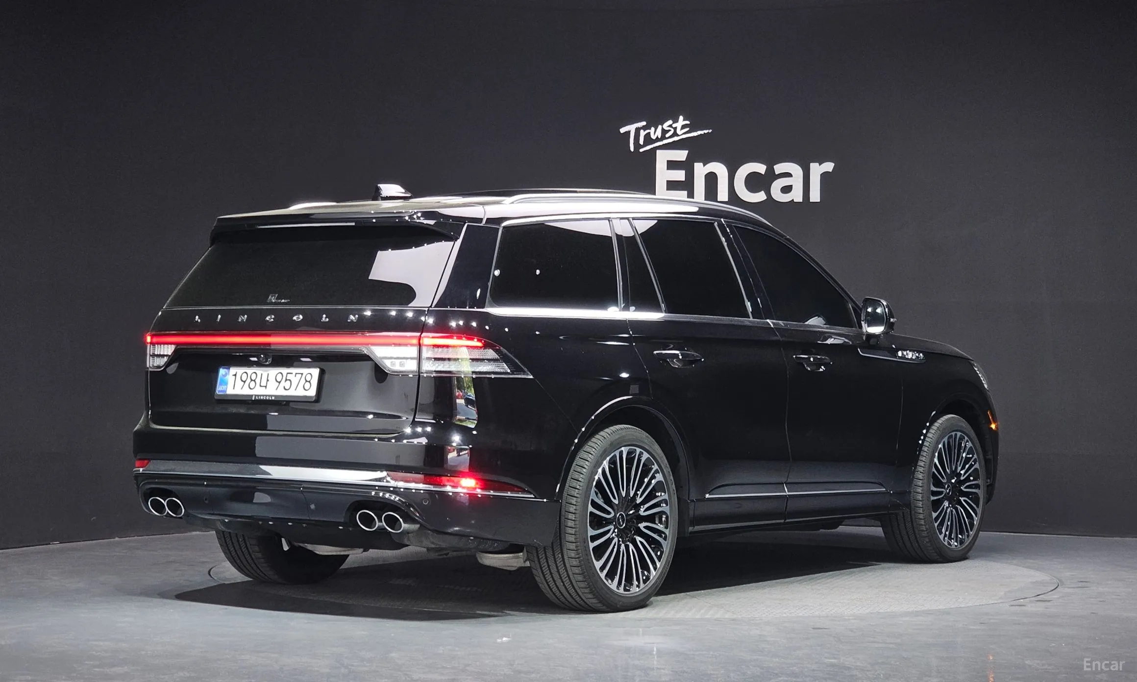 Lincoln Aviator 2nd Generation превью 2