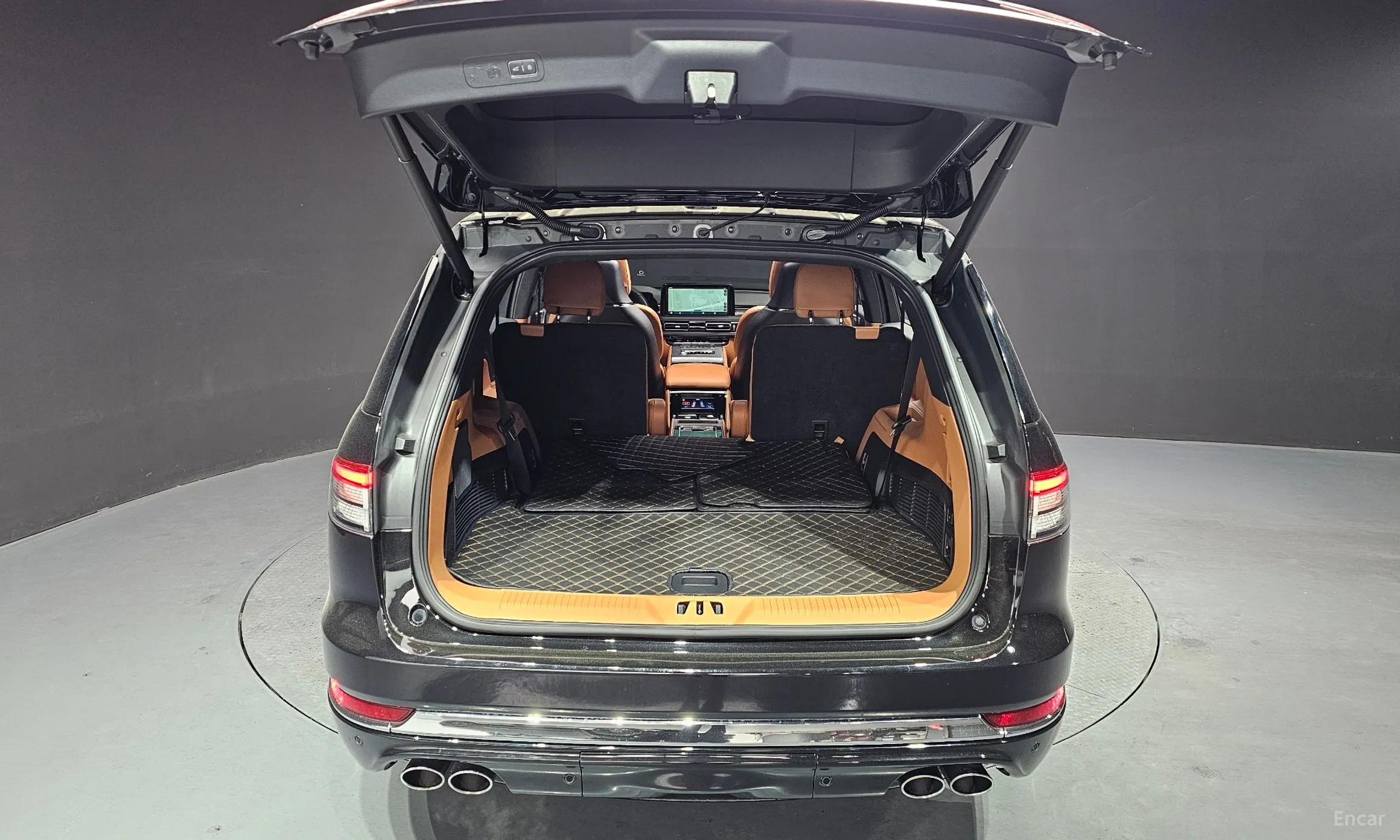 Lincoln Aviator 2nd Generation превью 20