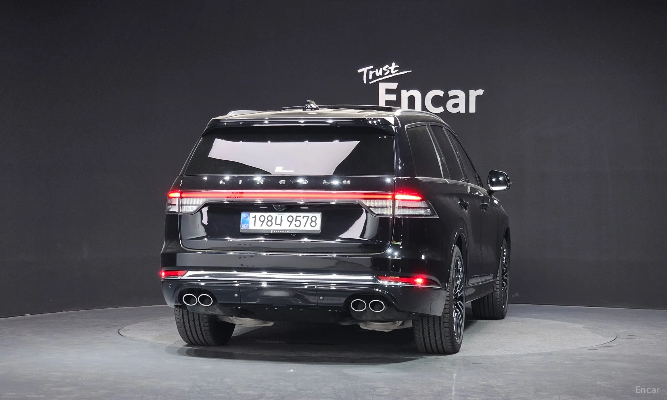 Lincoln Aviator 2nd Generation превью 4