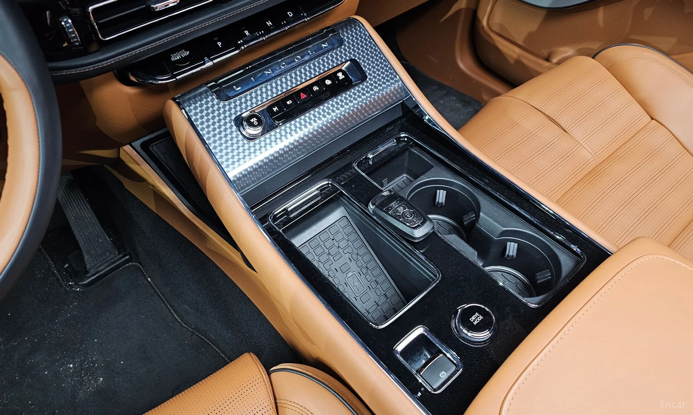 Lincoln Aviator 2nd Generation превью 9