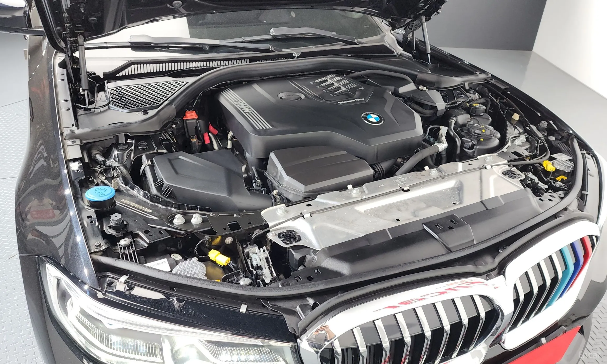BMW 3 Series (G20) превью 6