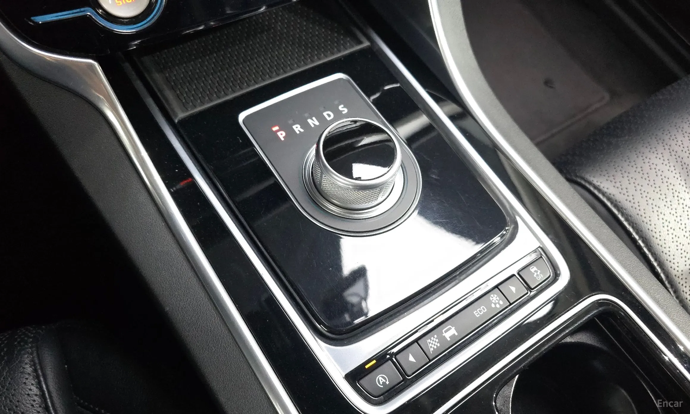 Jaguar XF (x260) превью 9