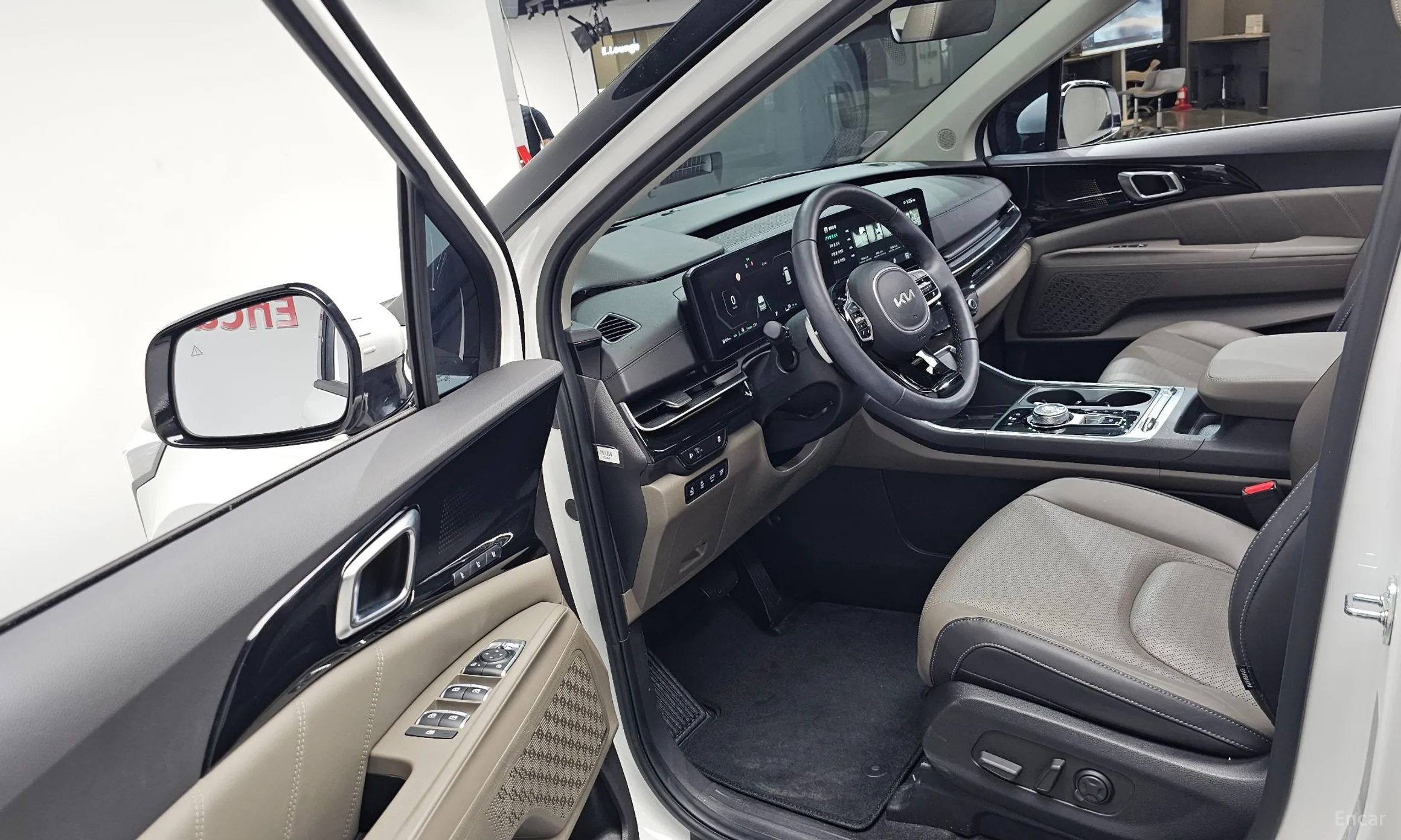 Kia Carnival 4th Generation превью 10